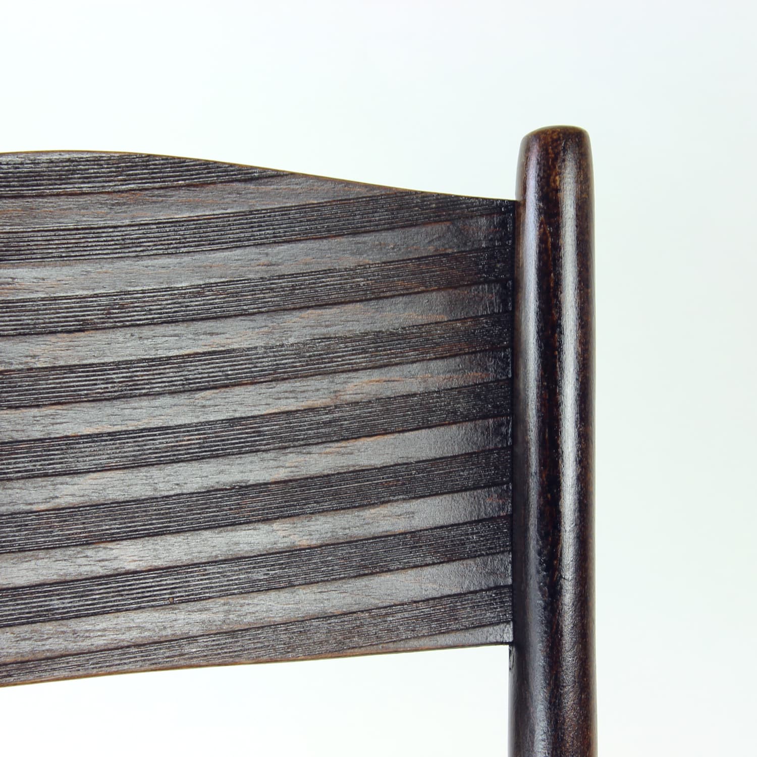 Krzesło gięte, brązowy, dąb, sklejka, Thonet, Czechosłowacja, lata 40. - 369330