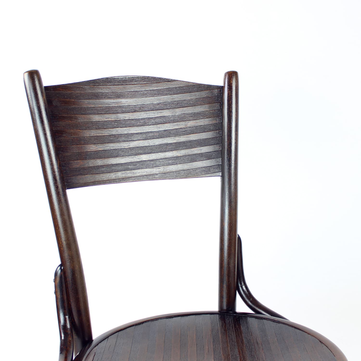 Krzesło gięte, brązowy, dąb, sklejka, Thonet, Czechosłowacja, lata 40. - 369324