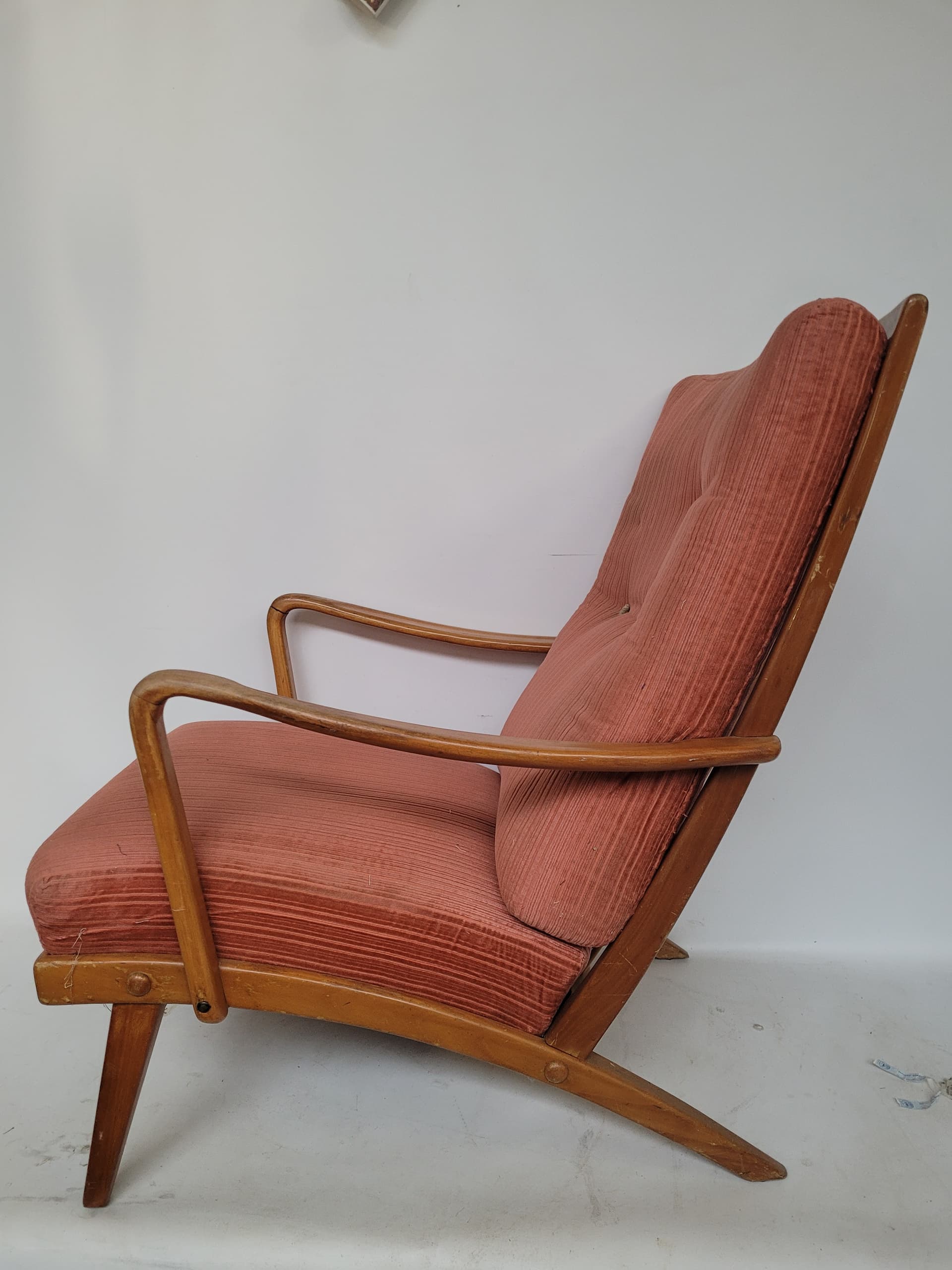 Fotel Knoll Antimott, welur różowy, drewno jasny brąz, Niemcy, lata 50. - 369468