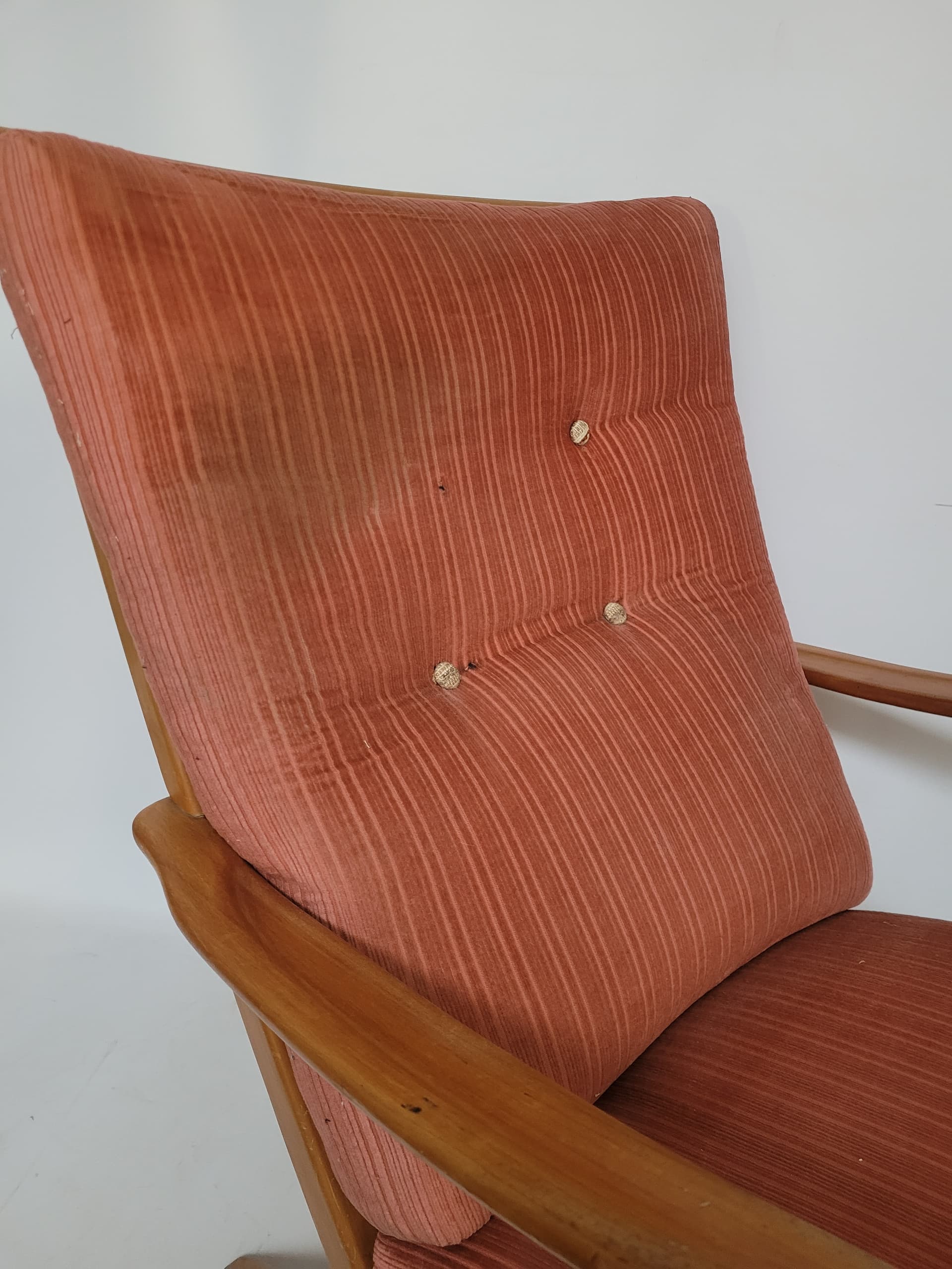 Fotel Knoll Antimott, welur różowy, drewno jasny brąz, Niemcy, lata 50. - 369472