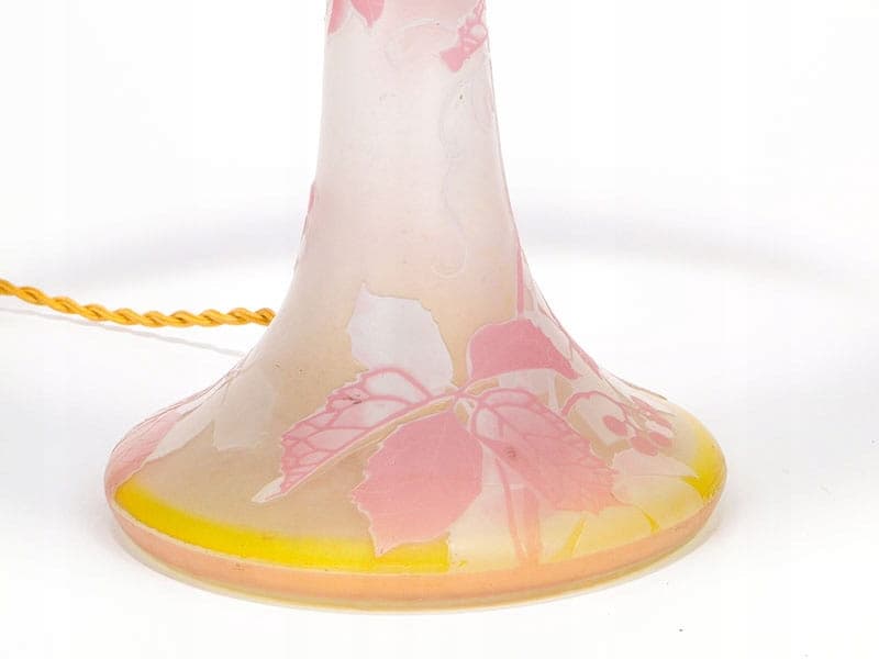 Lampa stołowa Daum Nancy, szkło kameliowe różowy biały żółty, Francja, początek XX w. - 369580