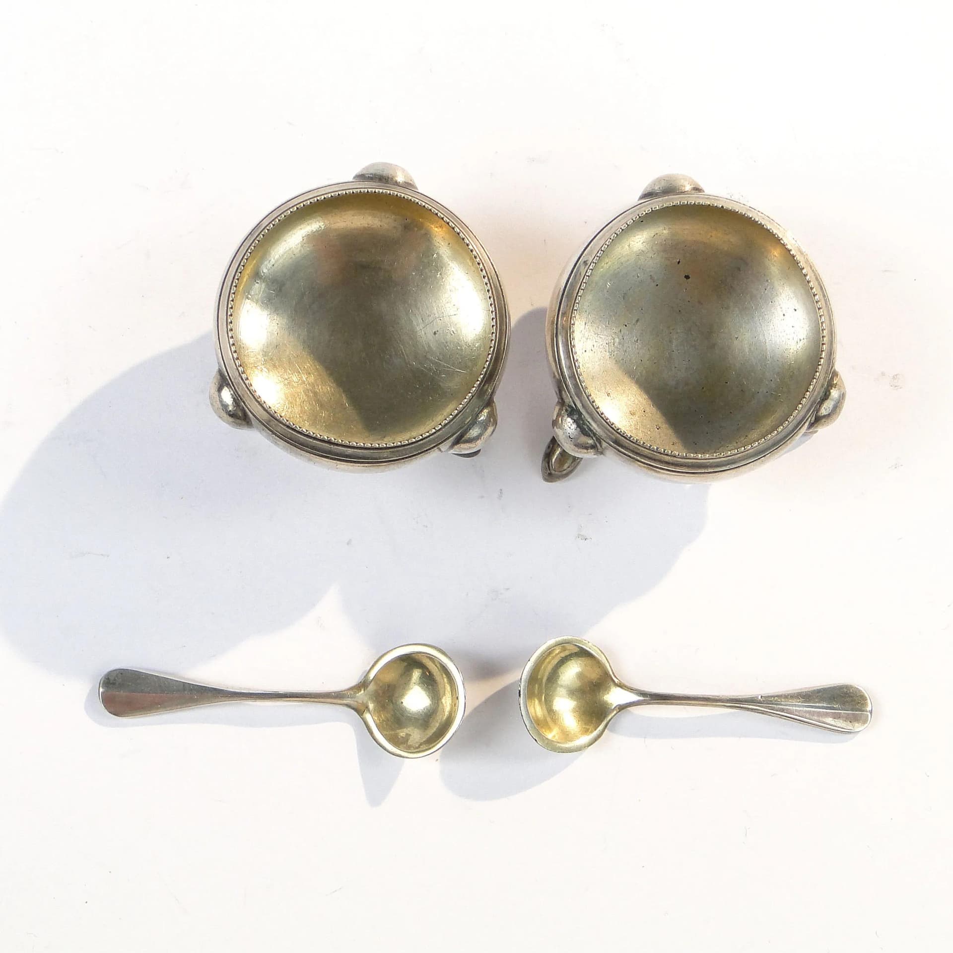 Pair of salt cellars on legs, silver gilt, Fraget, Poland, 1930s. - 27018