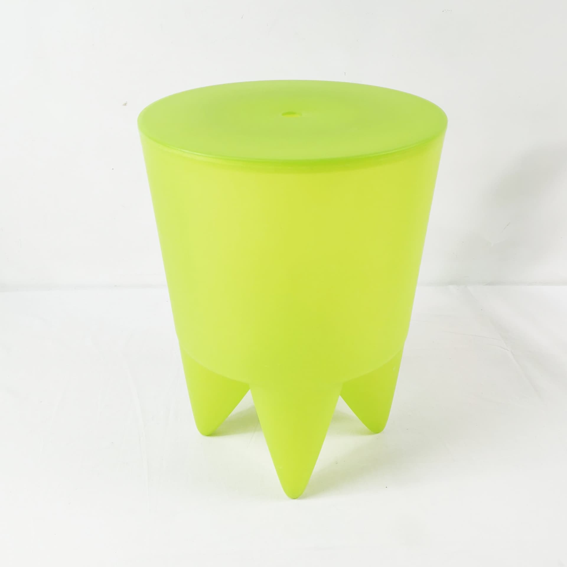 Taboret Bubu, zielony, plastik, proj. P. Starck, Francja, lata 90. - 370140