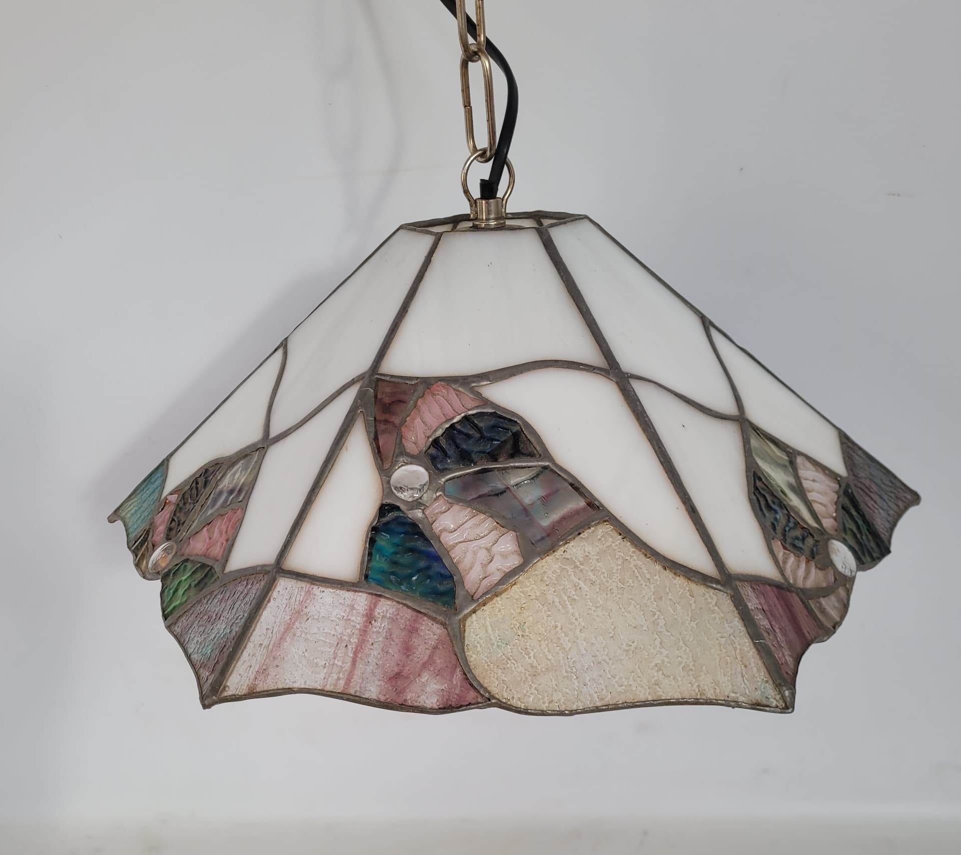Lampa wisząca Tiffany, szkło sodowe biały różowy zielony niebieski beżowy, lata 70. - 370541