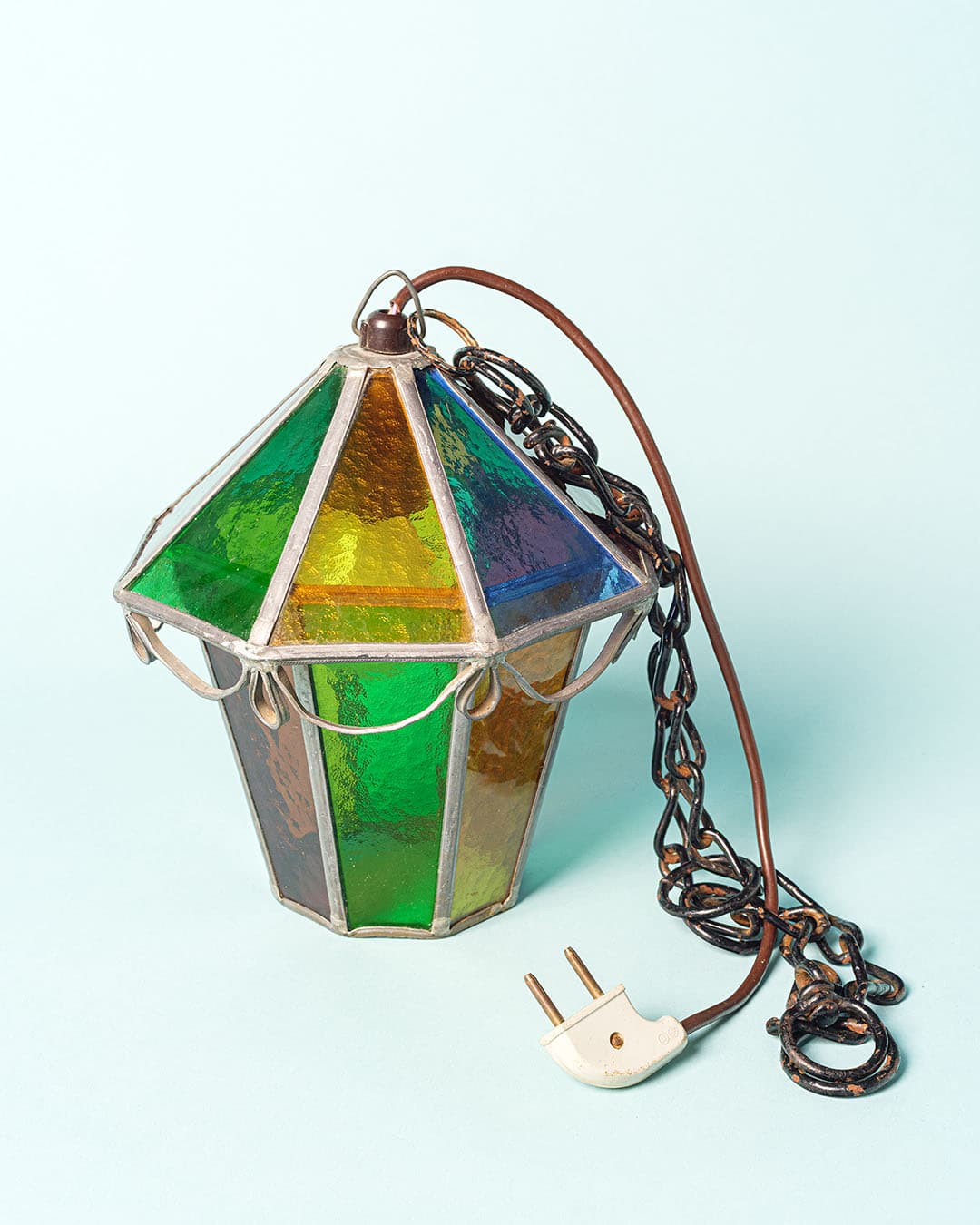 Lampa wisząca witrażowa, zielony czerwony niebieski, szkło metal, Dania, lata 70. - 370849