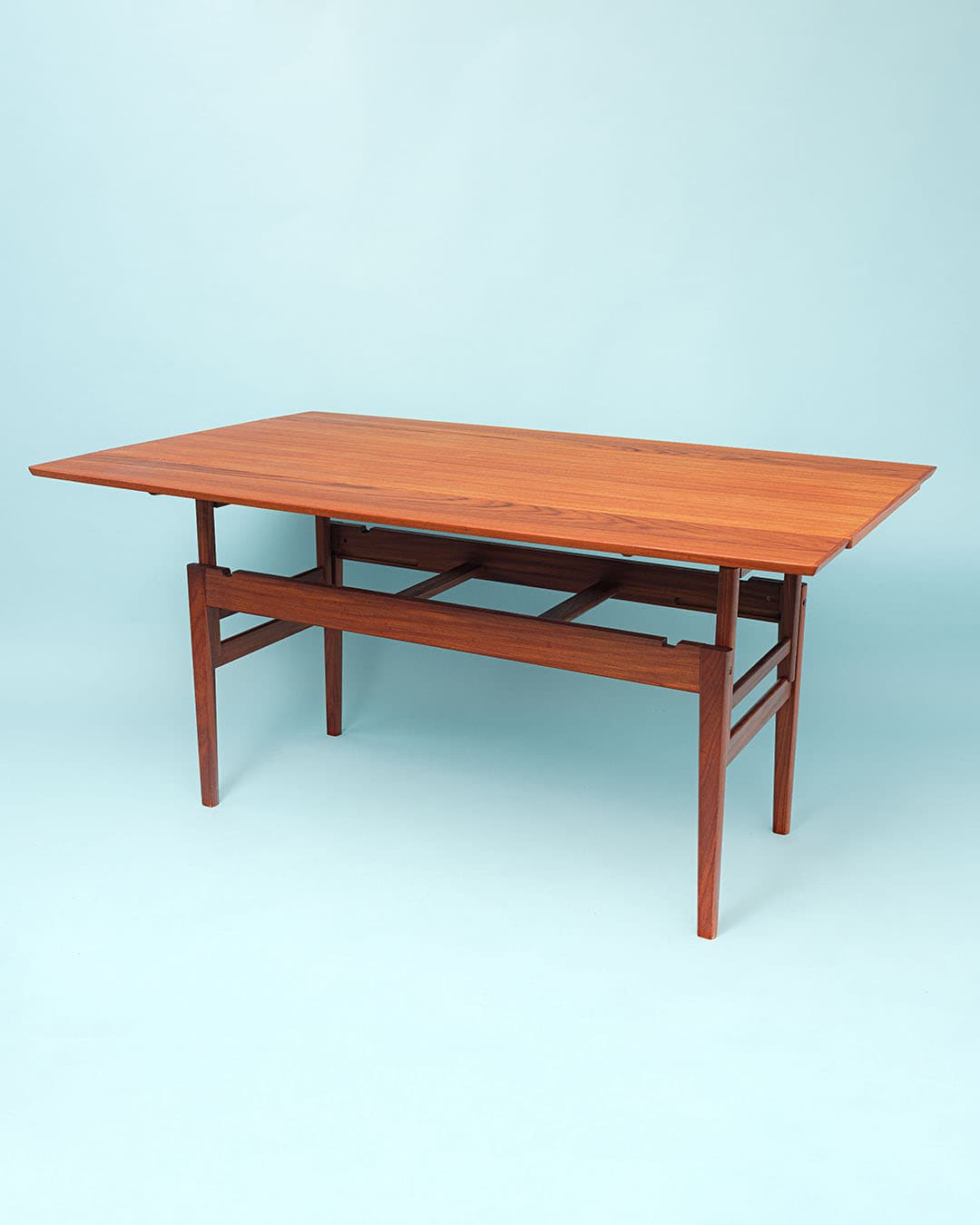 Stół jadalniany, teak brązowy, Dania, lata 70. - 370896