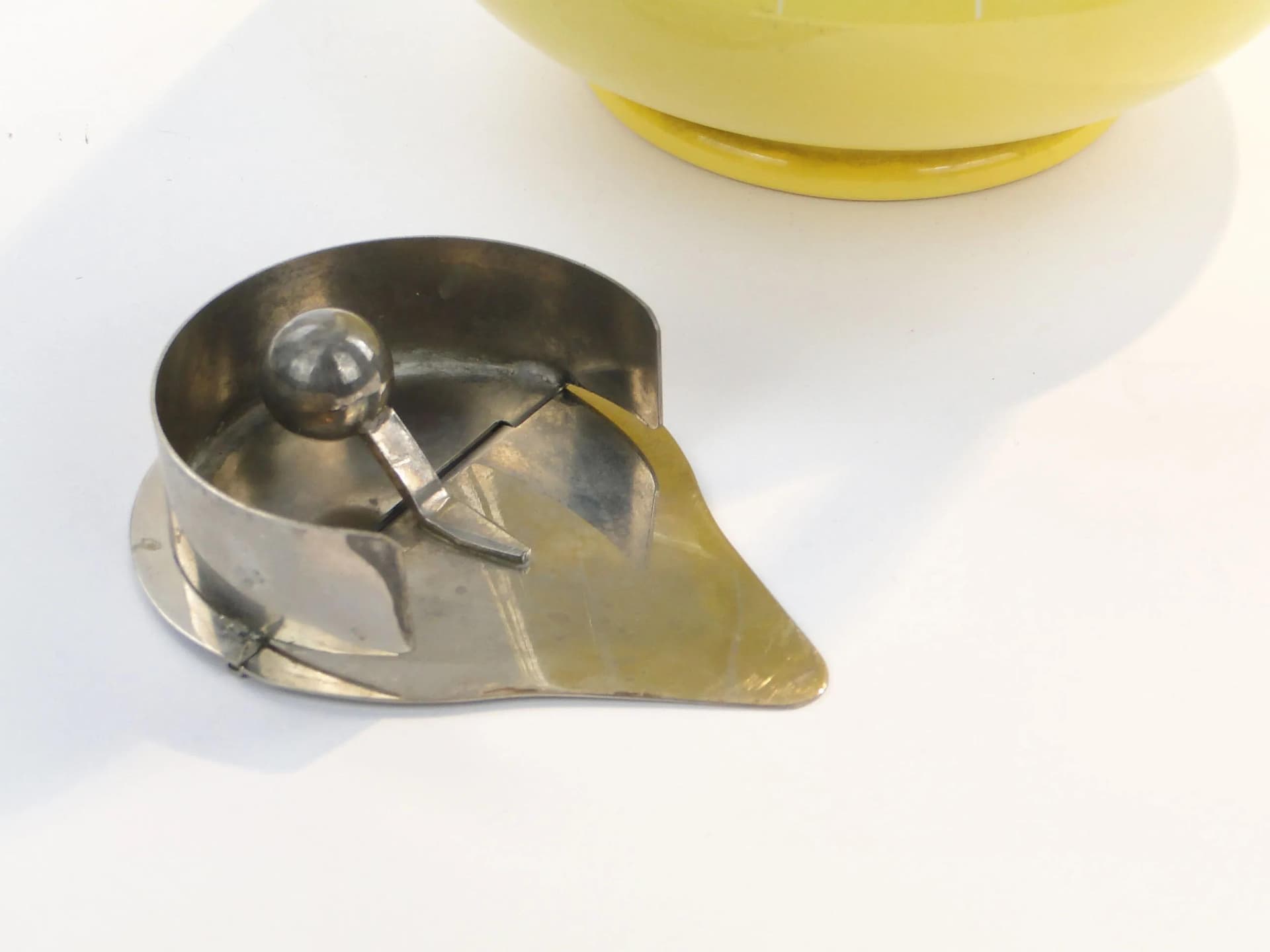 Dzbanek na mleko Art Deco, żółty biały, ceramika, Niemcy, lata 20. - 371172