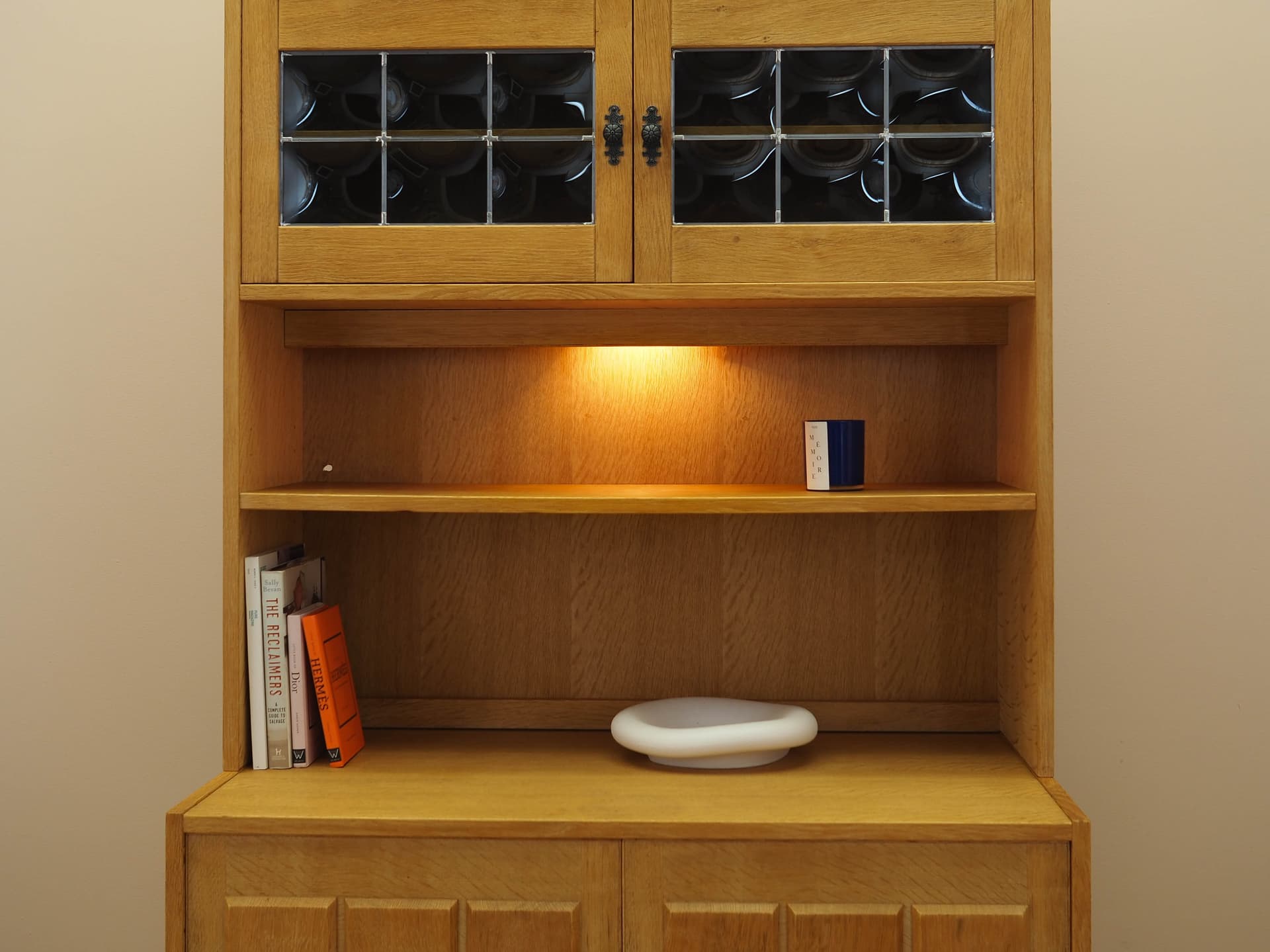 Biblioteczka, dąb brązowy, proj. H. Kjærnulf, Dania, lata 60. - 371207