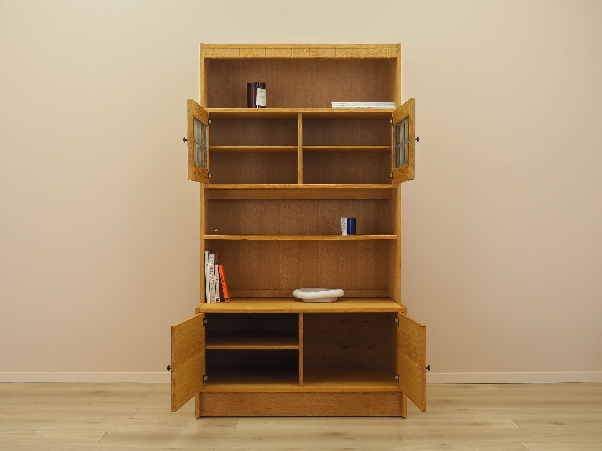 Biblioteczka, dąb brązowy, proj. H. Kjærnulf, Dania, lata 60. - 371203