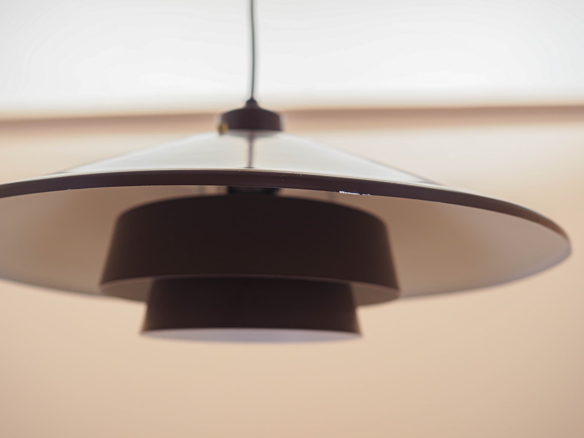 Lampa wisząca, brązowy, metal, Dania, lata 60. - 371301