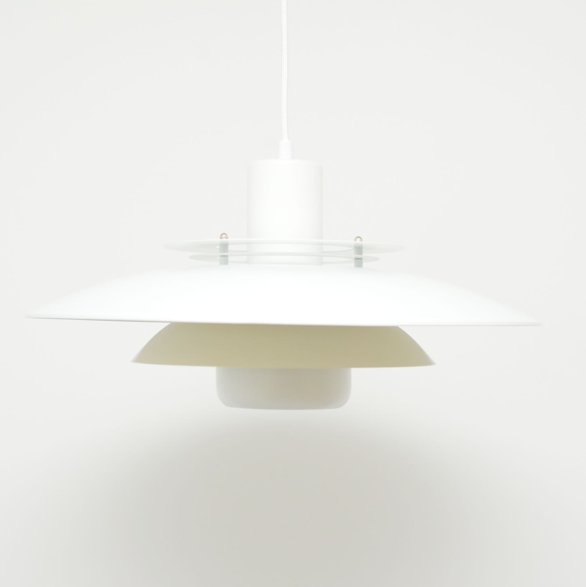 Lampa wisząca Sierra, biały beżowy, metal, Dania, lata 70. - 371459