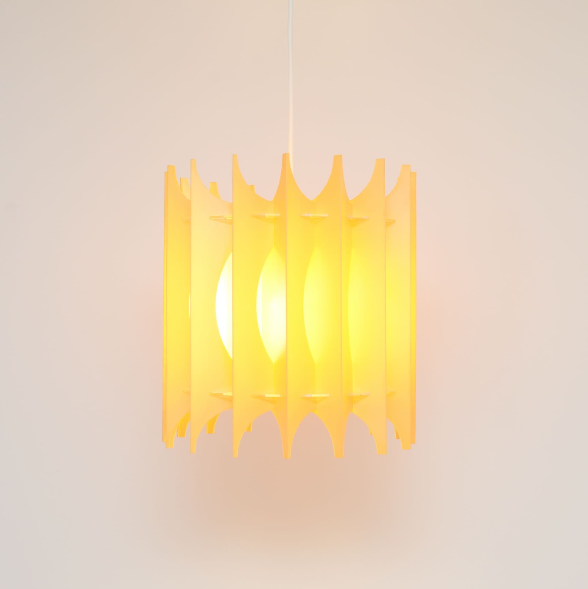 Lampa wisząca Facette, żółty, plastik, proj. E. Jensen, Szwecja, lata 70. - 371509