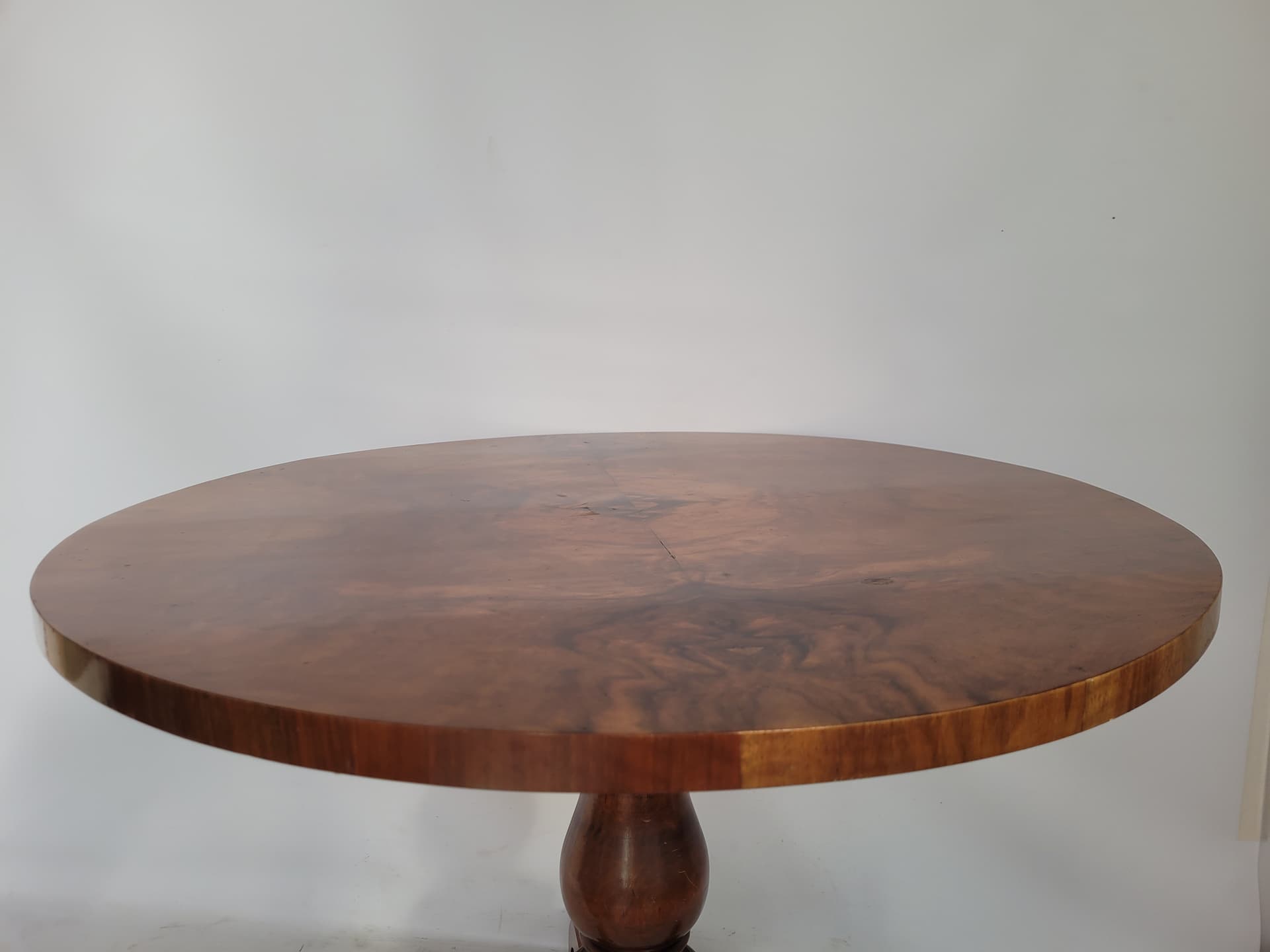 Stół okrągły art déco, brązowy, orzech, lata 30. - 371895
