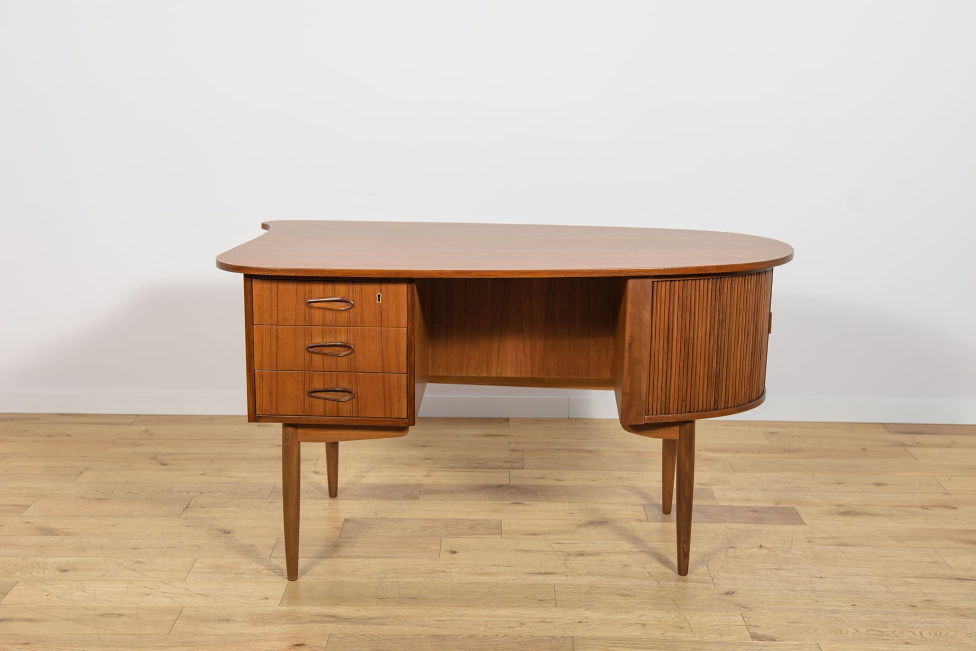 Biurko Kidney Desk, brązowy, teak, Dania, lata 60. - 371950