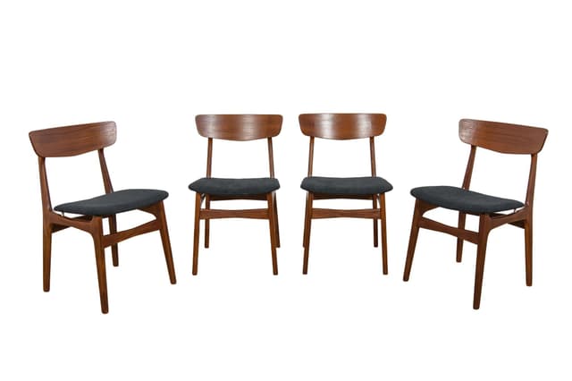 Komplet czterech krzeseł, teak brązowy, tkanina czarna, Farstrup Møbler, Dania, lata 60. - WYMIARY