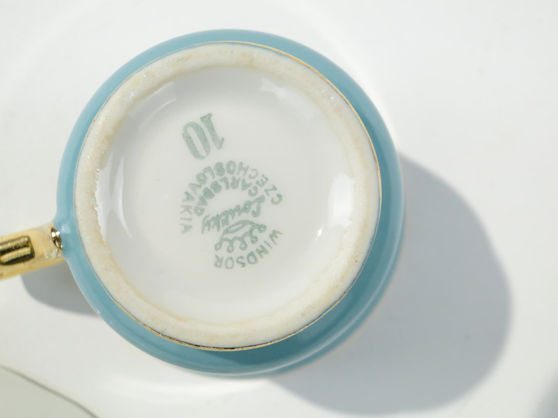 Filiżanka do espresso Windsor, porcelana niebieska biała, złocenie, Czechosłowacja, lata 50. - 372043