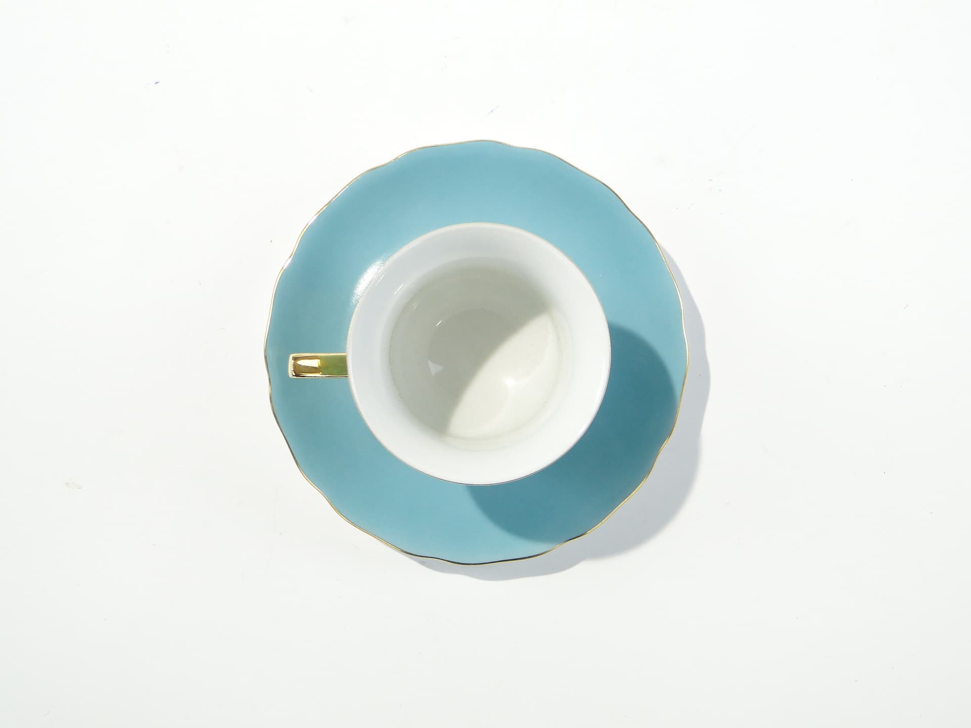 Filiżanka do espresso Windsor, porcelana niebieska biała, złocenie, Czechosłowacja, lata 50. - 372041