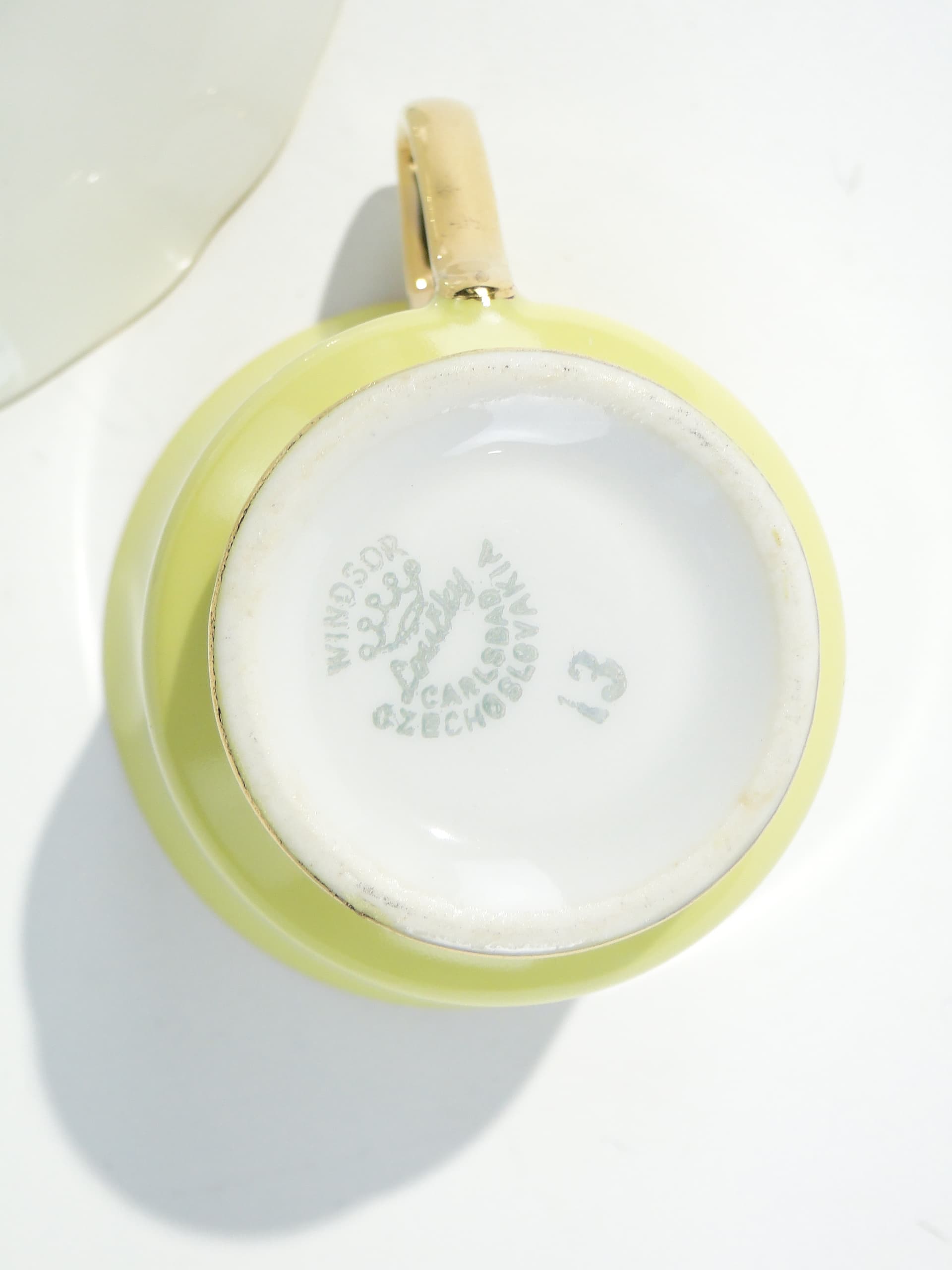 Filiżanka do espresso ze spodkiem, Windsor, żółto-zielony, porcelana biała, złocenie, Czechosłowacja, lata 50. - 372197