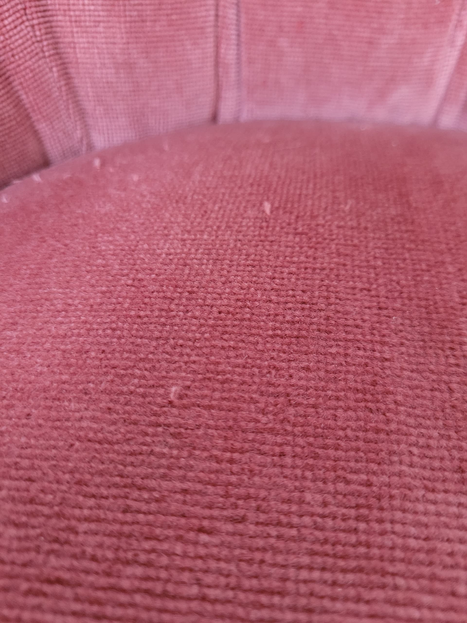 Fotel chesterfield, welur różowy, początek XX w. - 377751