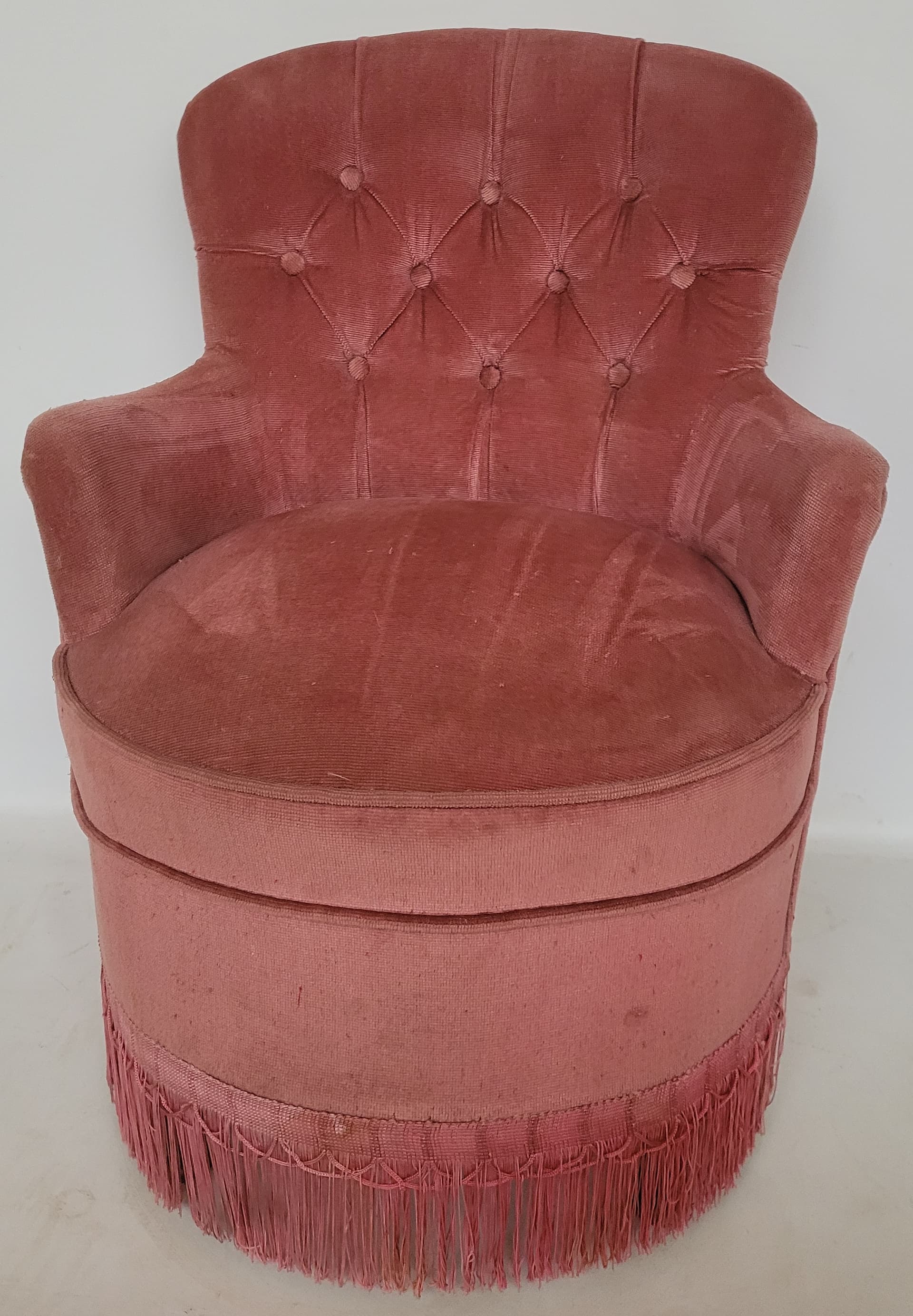 Fotel chesterfield, welur różowy, początek XX w. - 377742