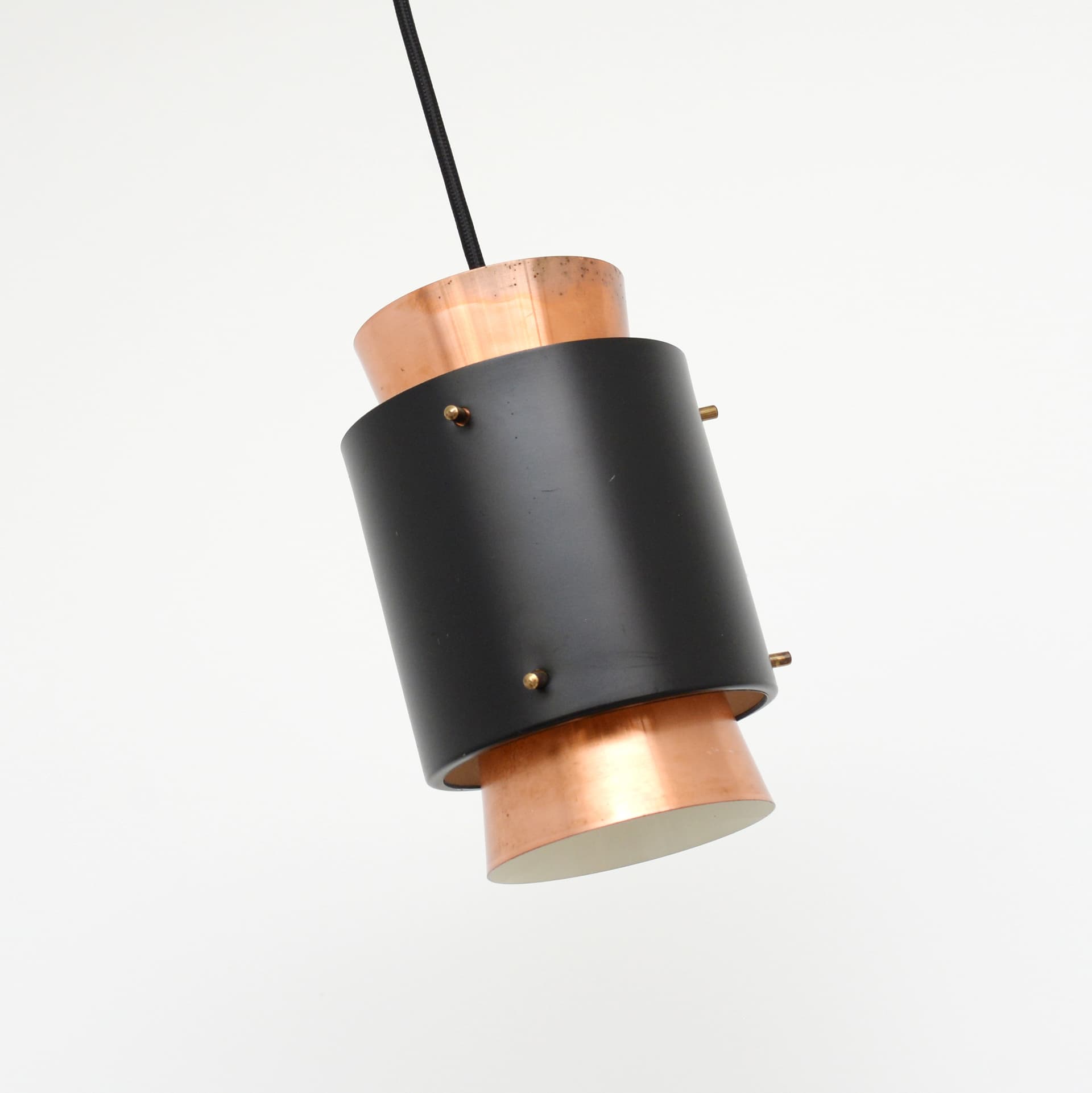 Lampa wisząca, miedź złoty, metal czarny, proj. C. Thore, Szwecja, lata 60. - 372568
