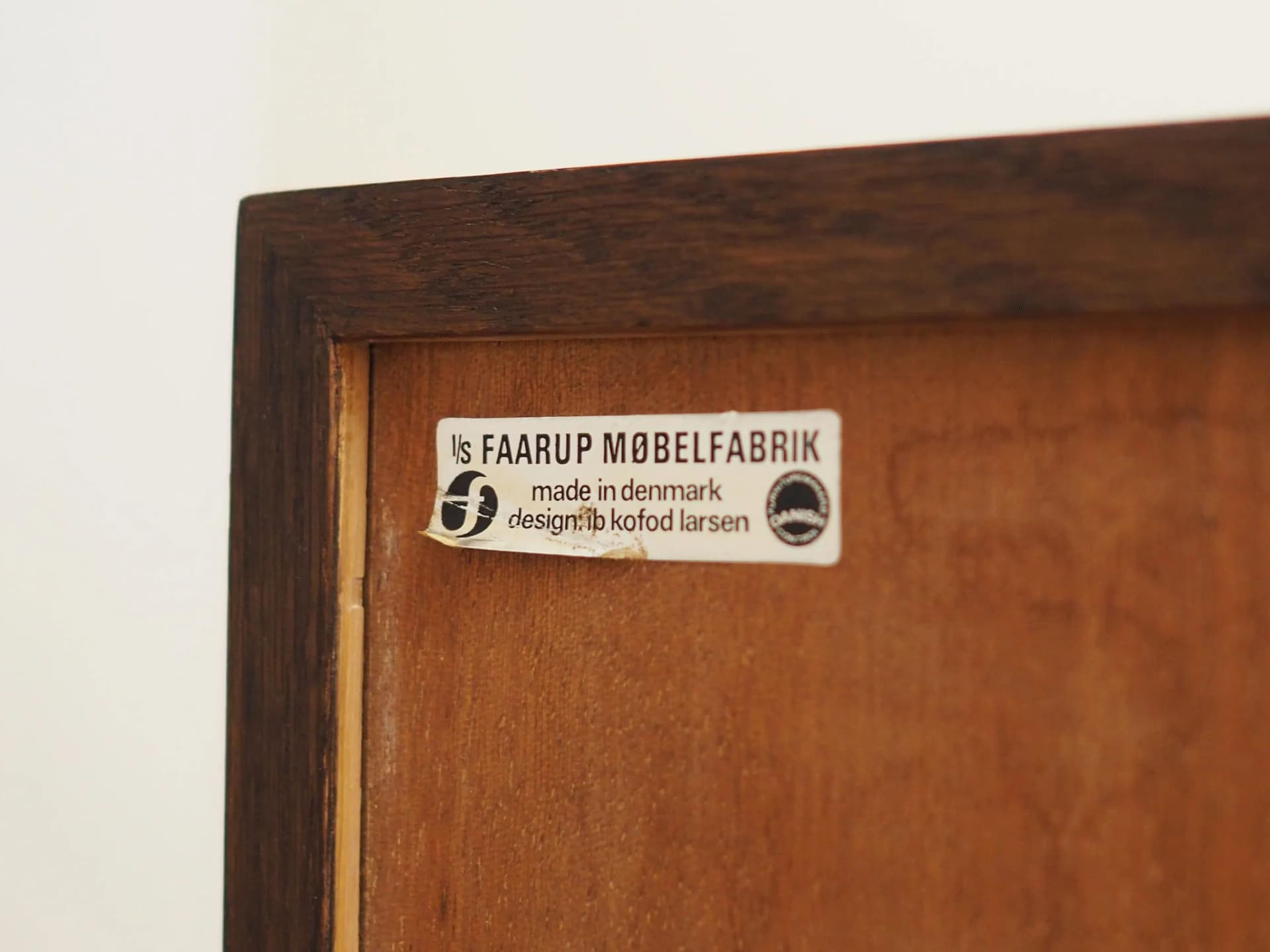 Sideboard FA-66, dąb brązowy, proj. I. Kofod-Larsen, Faarup Møbelfabrik, Dania, lata 70. - 27024