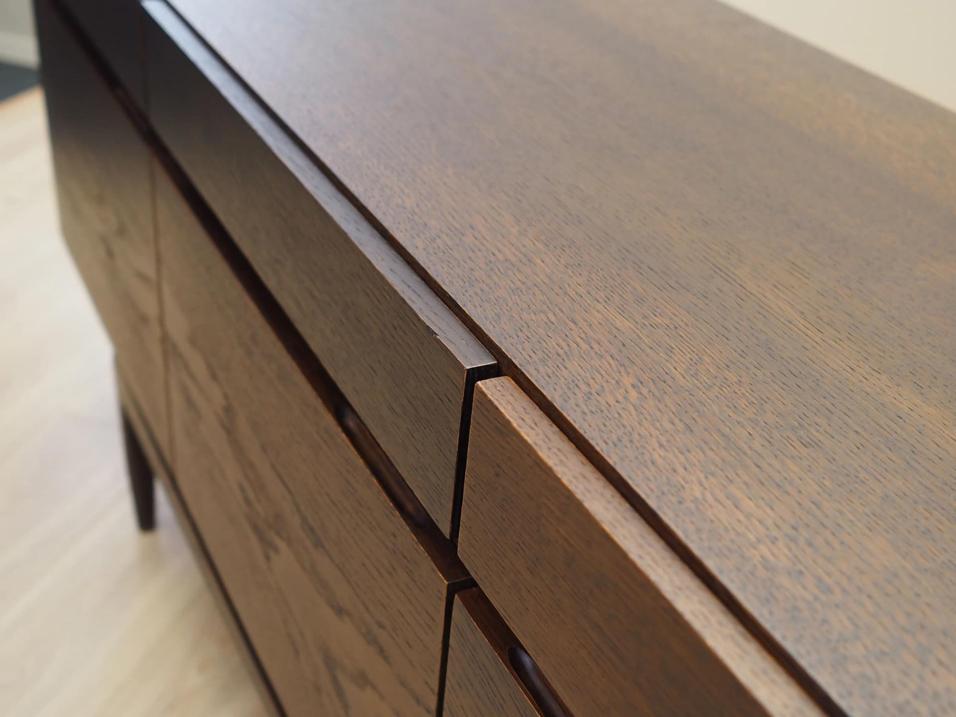 Sideboard FA-66, dąb brązowy, proj. I. Kofod-Larsen, Faarup Møbelfabrik, Dania, lata 70. - 27032