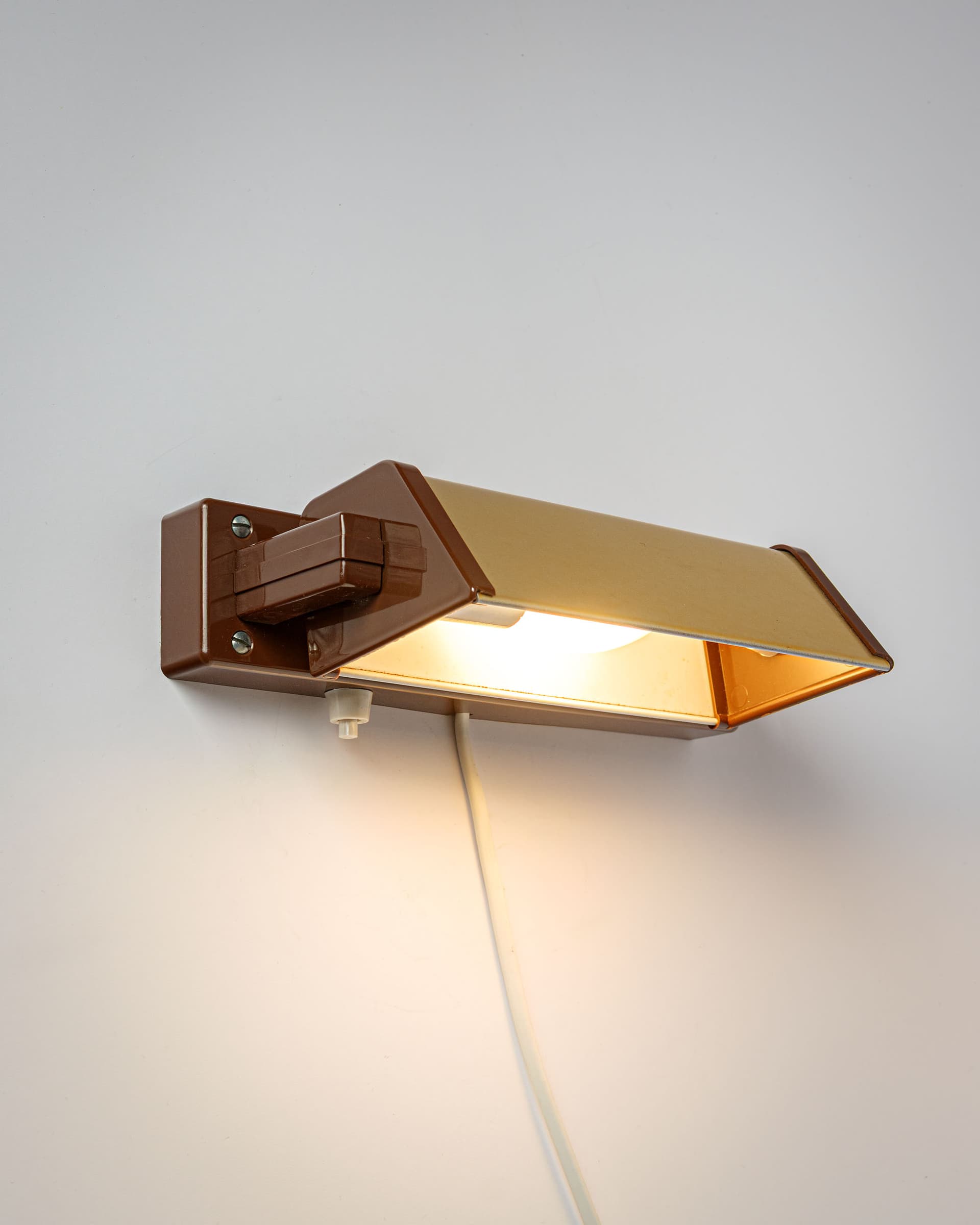 Lampa ścienna, brązowy, plastik, Dania, lata 80. - 372818