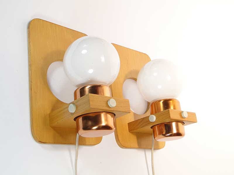 Pair of wall sconces, brown beech, golden copper, Poland, 1960s. - 372967