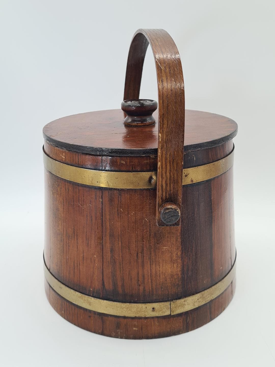 Cookie jar, brown, wood brass, Basketville, USA, 1960s. - 373980