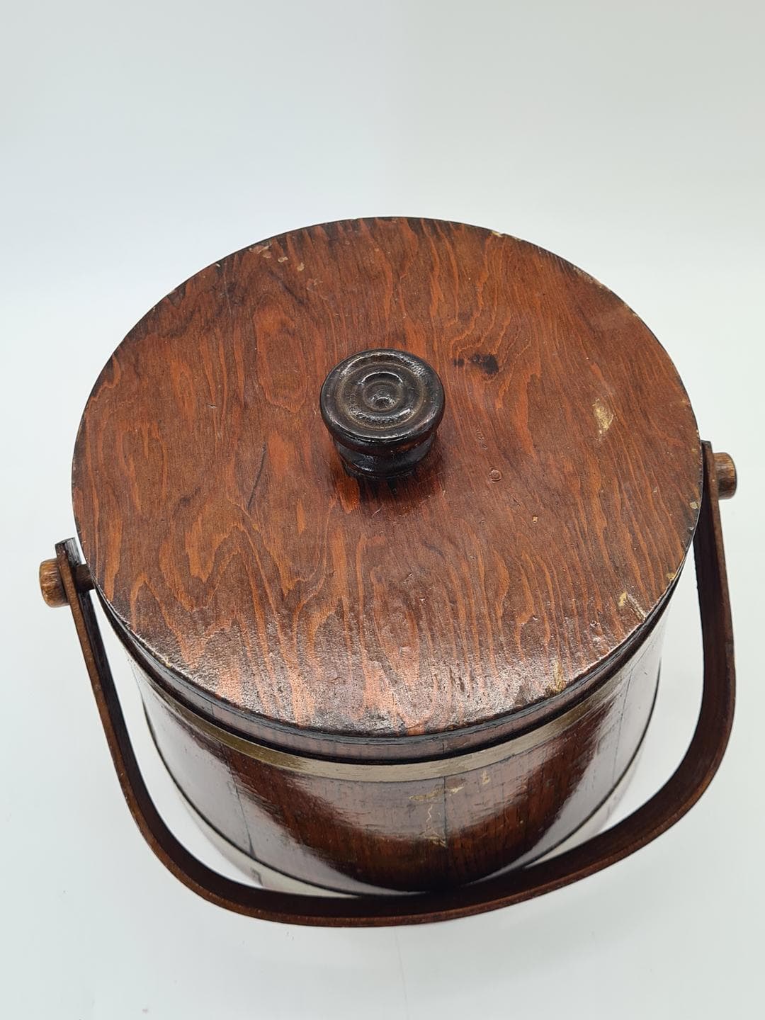 Cookie jar, brown, wood brass, Basketville, USA, 1960s. - 373984
