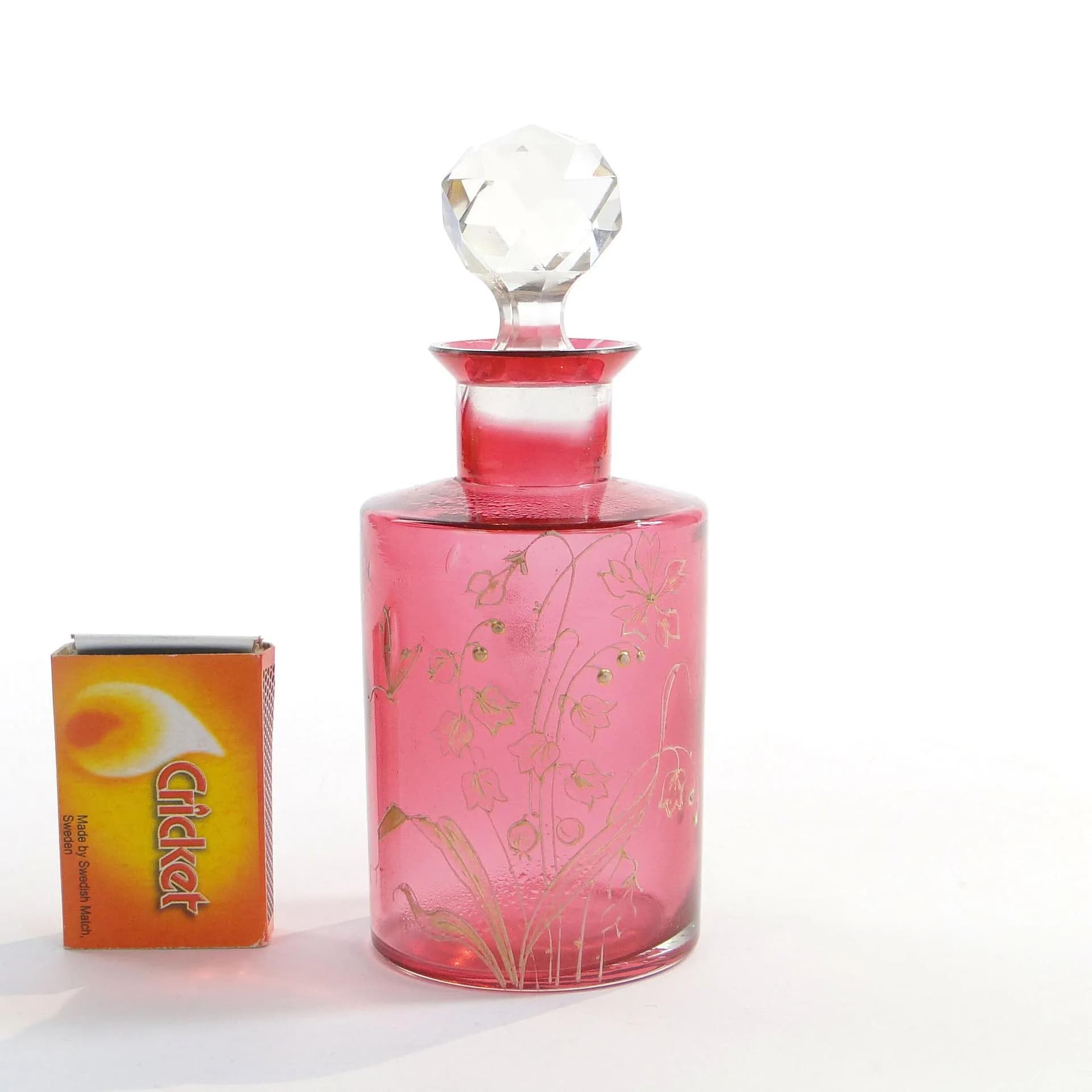 Flakon secesyjny, różowy kryształ, Baccarat, Francja, początek XX w. - 27236