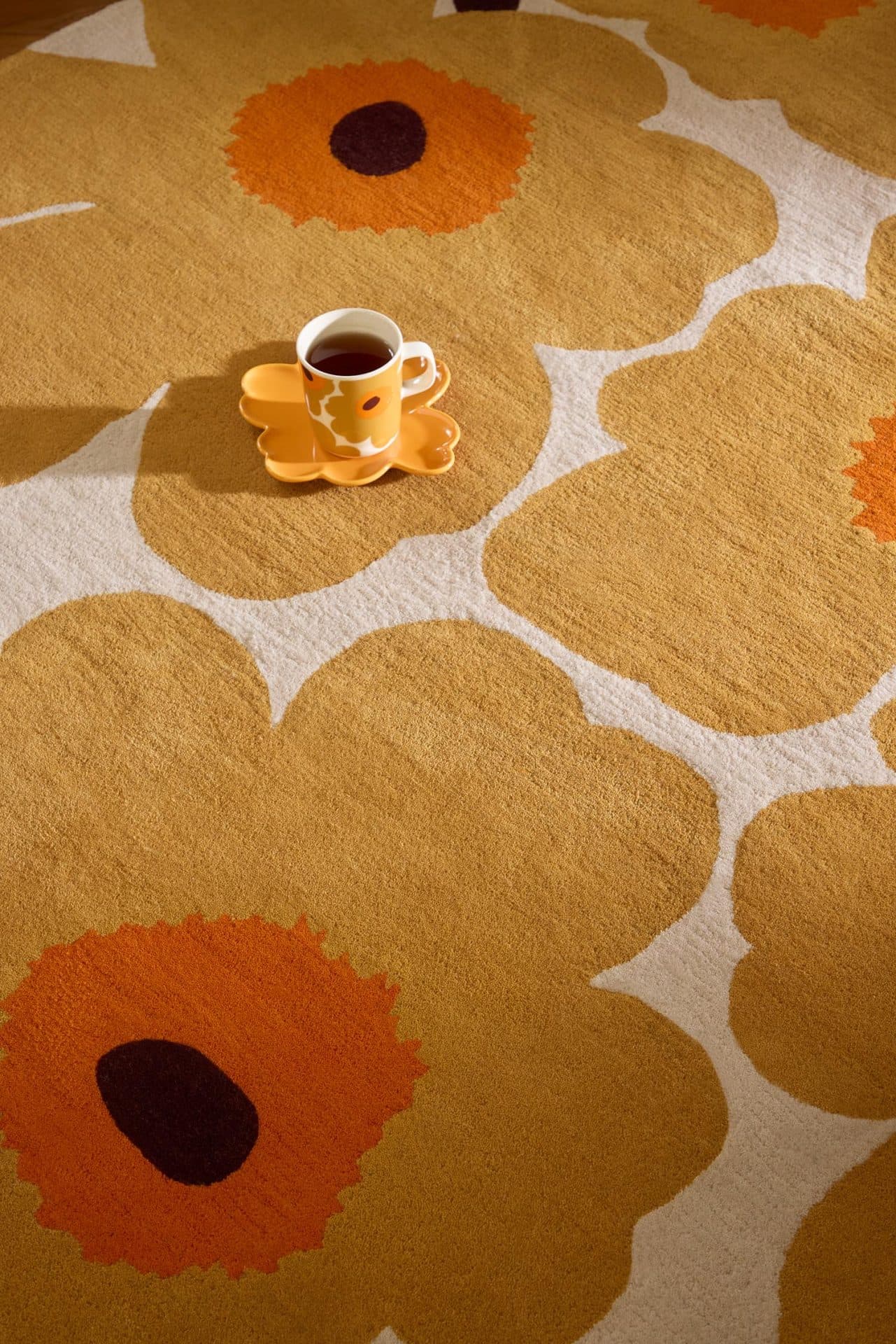 Rug Unikko Honey beige, orange 140x200, wool, Marimekko - 376528