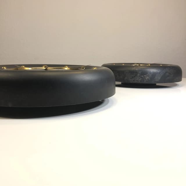 Para zegarów ściennych Art Deco, grafitowy, metal, Wytwórnia Wyrobów Jubilerskich, Polska, lata 60. - WYMIARY