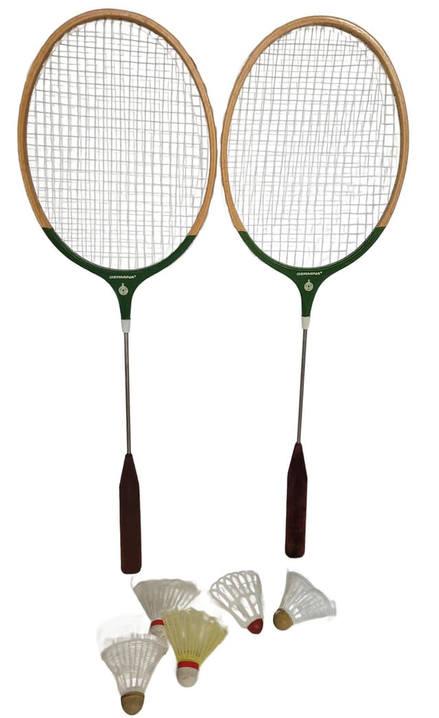 Set of two badminton rackets, brown wood, stainless steel, Germania, 1970s - DIMENSION