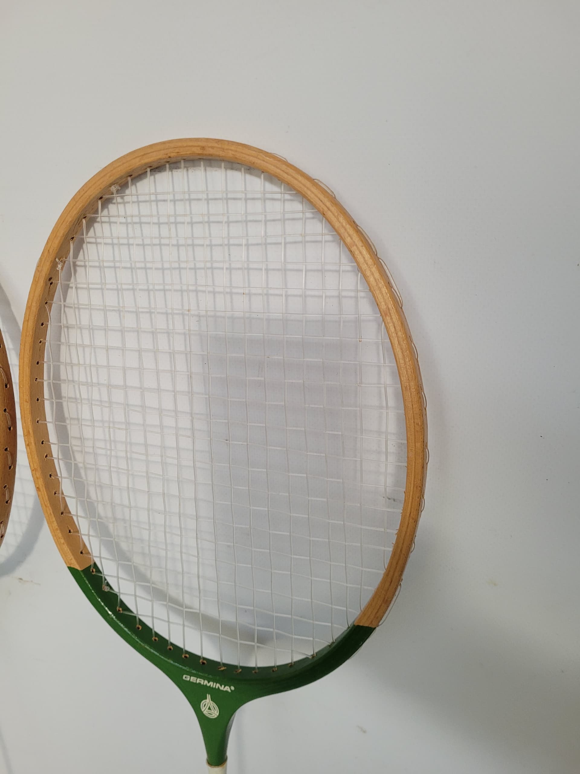 Set of two badminton rackets, brown wood, stainless steel, Germania, 1970s - 377344