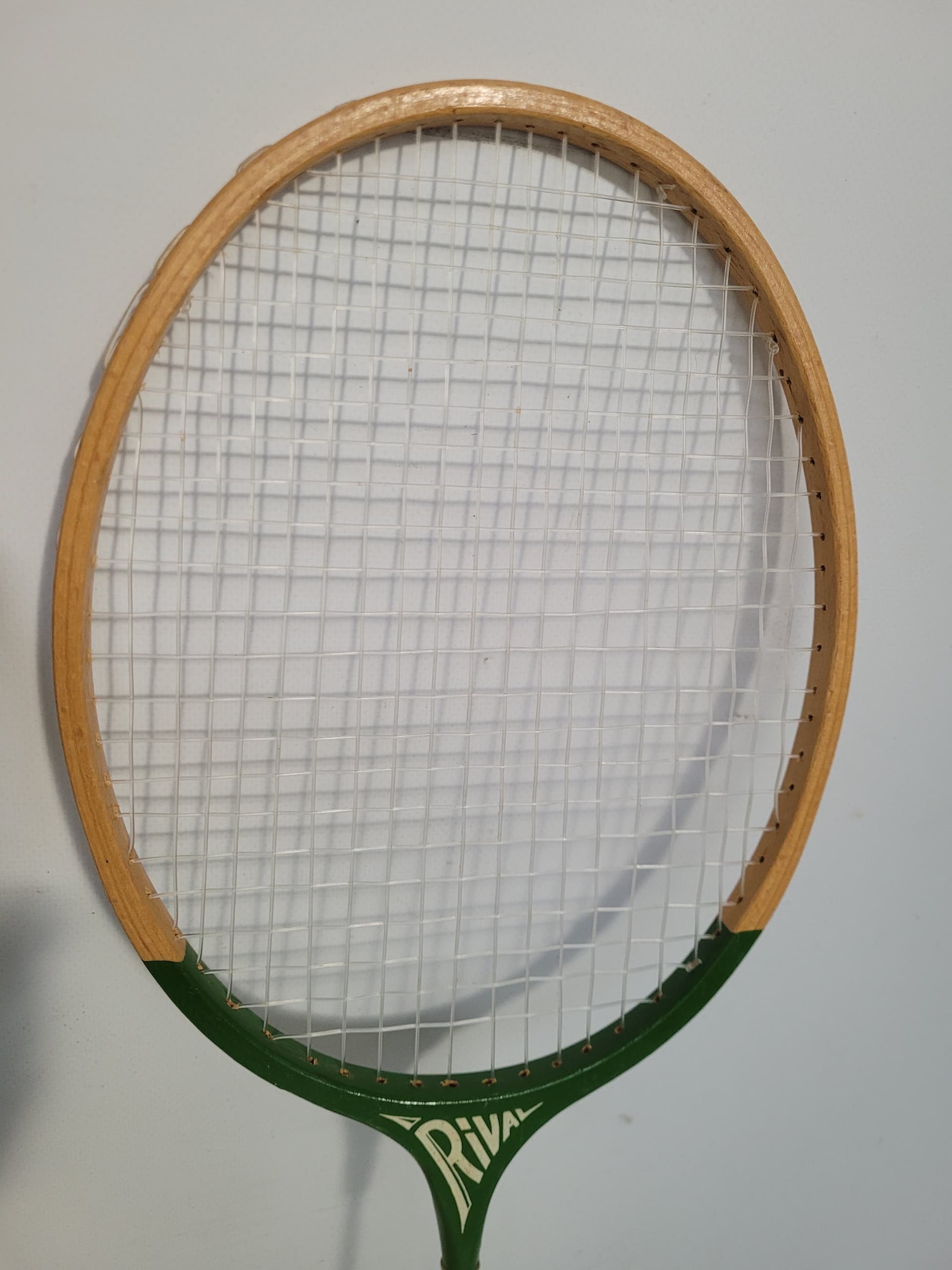 Set of two badminton rackets, brown wood, stainless steel, Germania, 1970s - 377347
