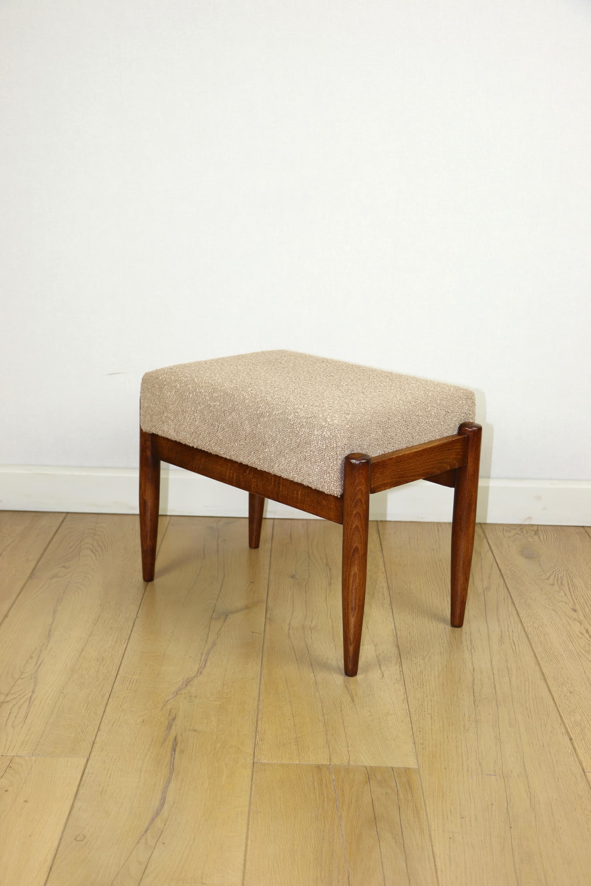 Stool, beige-gold bouclé, brown beech, by E. Homa, Poland, 1970s - 377486