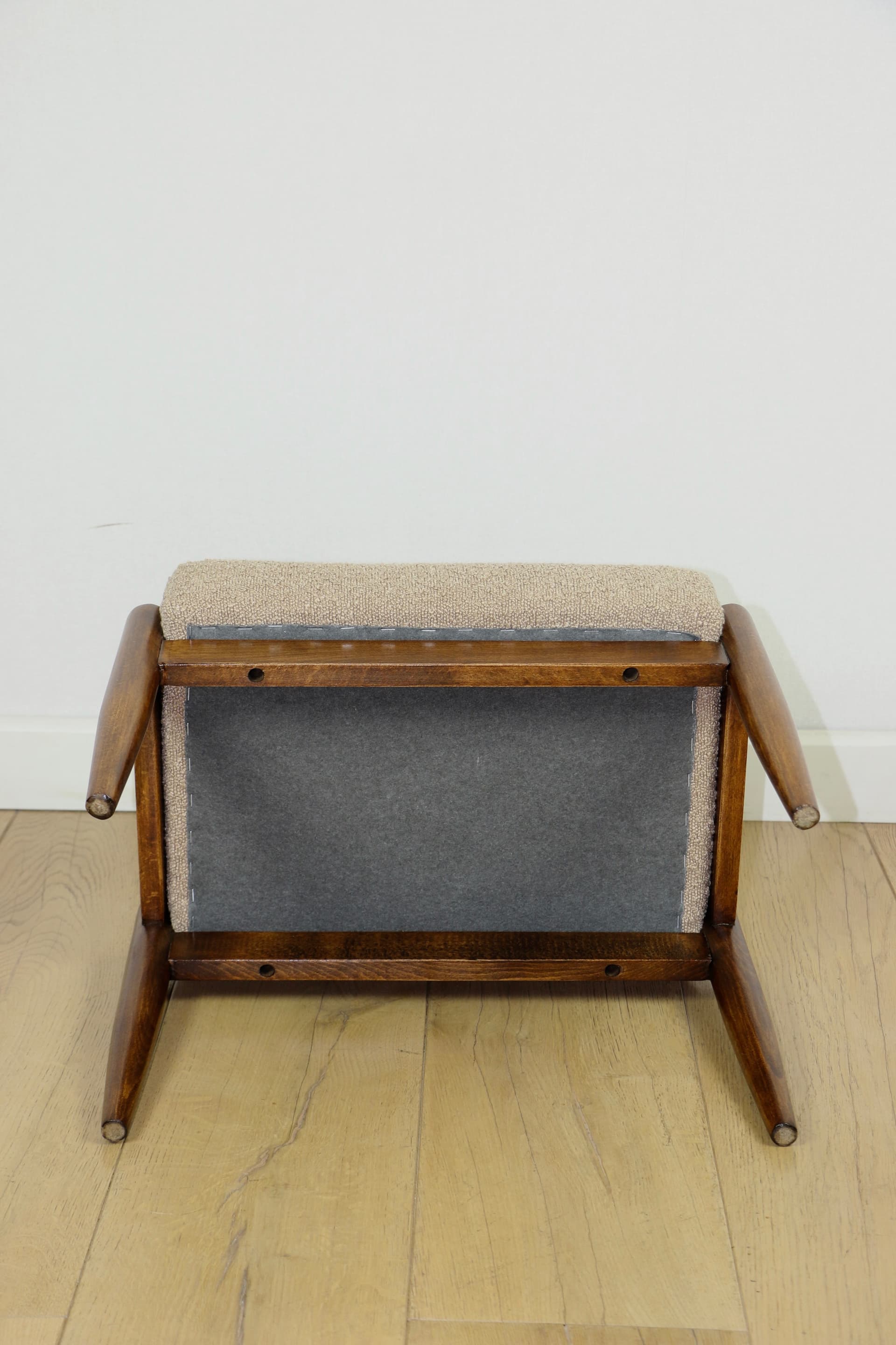 Stool, beige-gold bouclé, brown beech, by E. Homa, Poland, 1970s - 377491