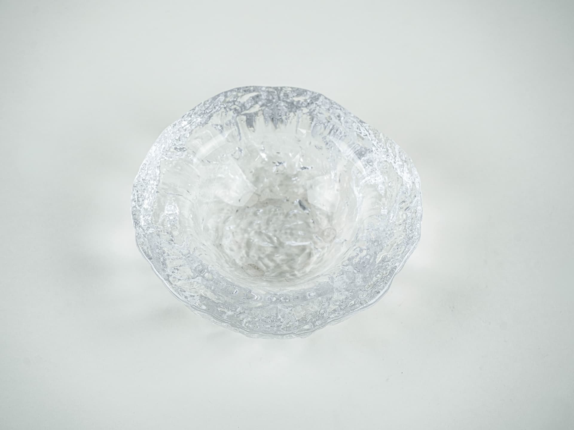 Decorative bowl, Kosta Boda, clear glass, Sweden, 1960s. - 377646