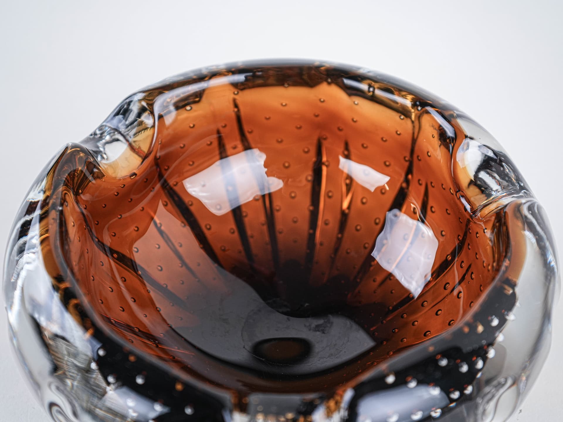 Bowl Murano, brown clear glass, Italy, 1960s. - 377689