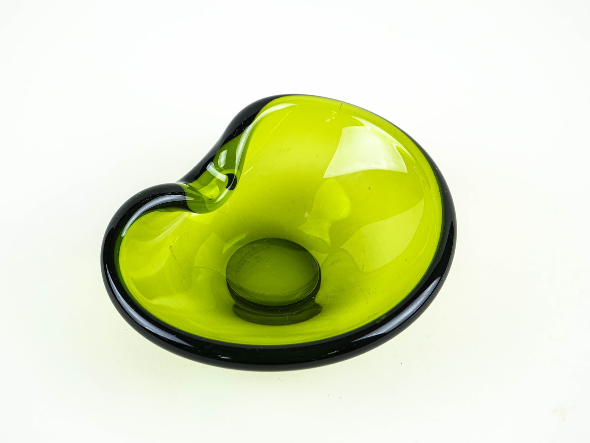 Dish Holmegaard, green glass, Denmark, 1970s. - 377695