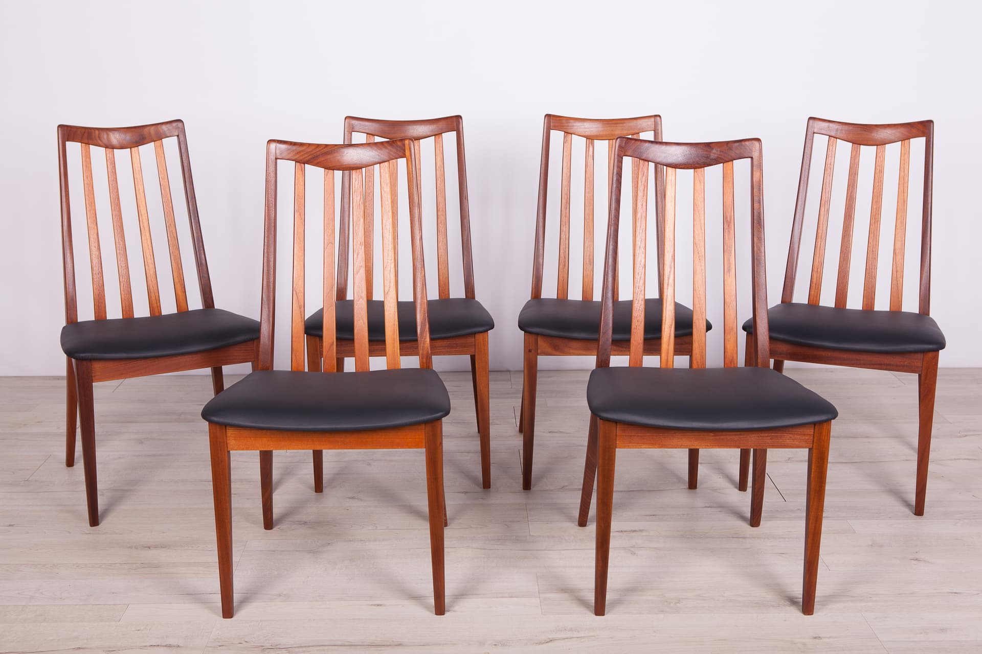 Set of Six Chairs, teak, black leather, by L. Dandy, G-Plan, United Kingdom, 1960s. - 377726