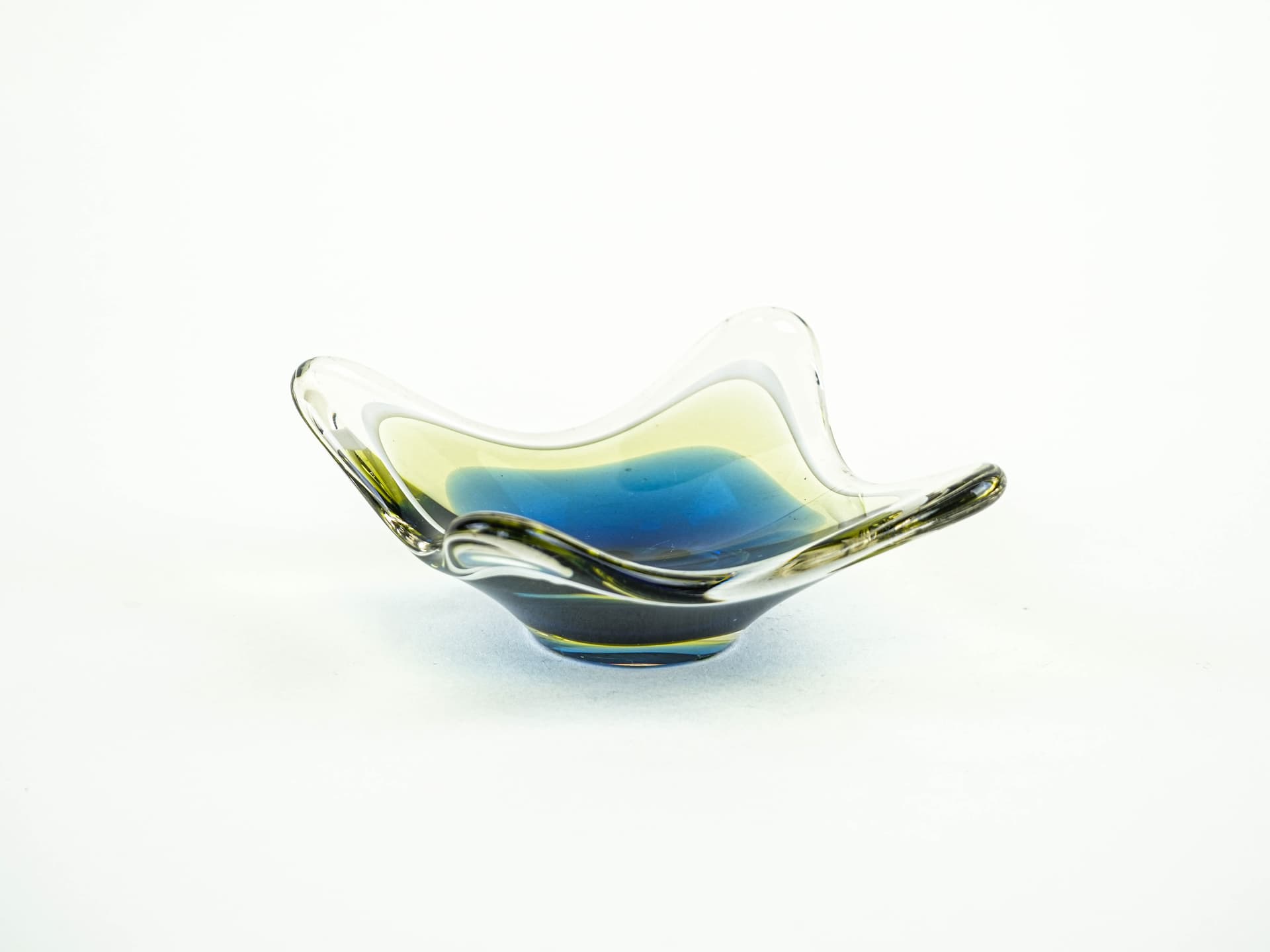 Decorative Dish, Organic Form, blue yellow green white clear glass, Europe, 1970s. - 377732