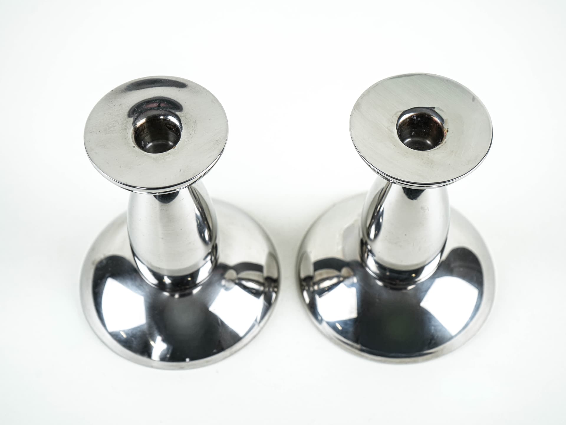 Pair of candlesticks, silver chromed steel, 1970s. - 377823