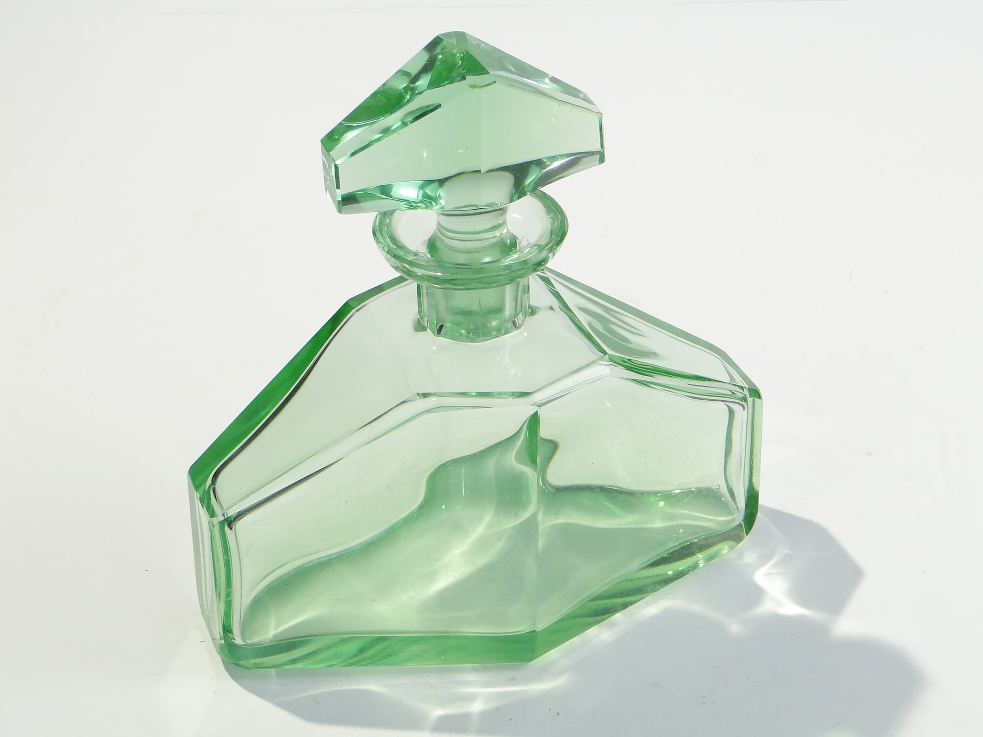 Decanter, green crystal, Moser, Czechia, 1930s - 377946