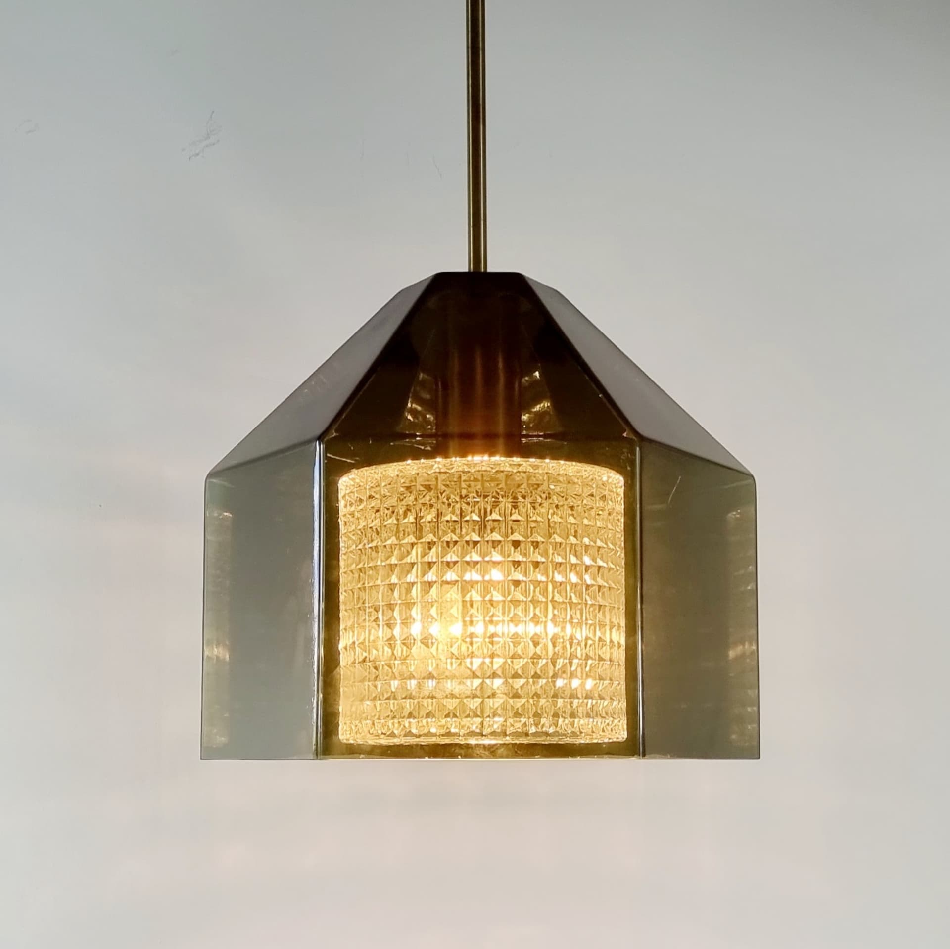 Lampa sufitowa, szkło zielone, mosiądz złoty, proj. C. Fagerlund, Orrefors, Szwecja, lata 60. - 378193