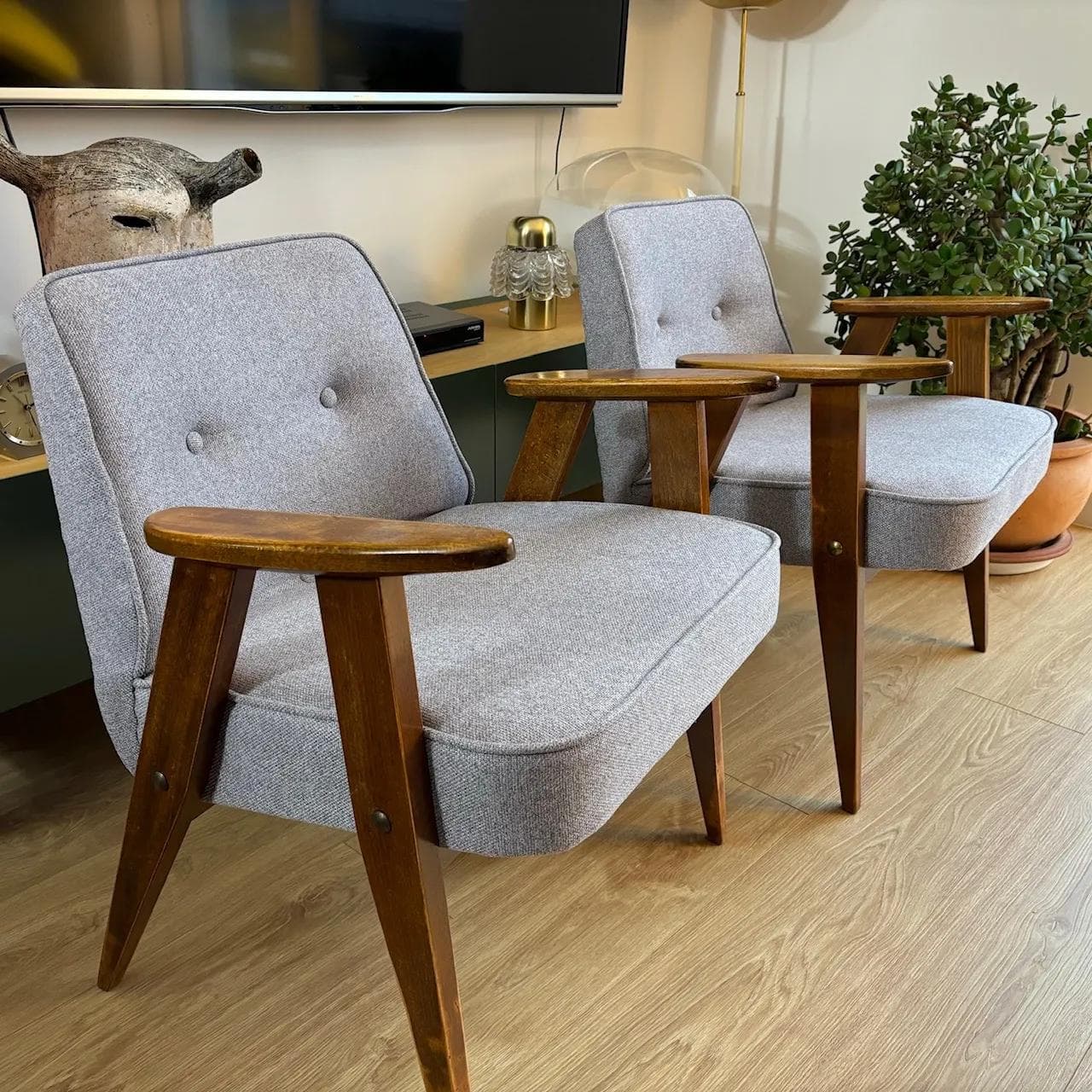 Pair of armchairs, type 366, grey upholstery, brown beech, by J. Chierowski, Dolnośląska Fabryka Mebli w Świebodzicach, Poland, 1960s. - 27724