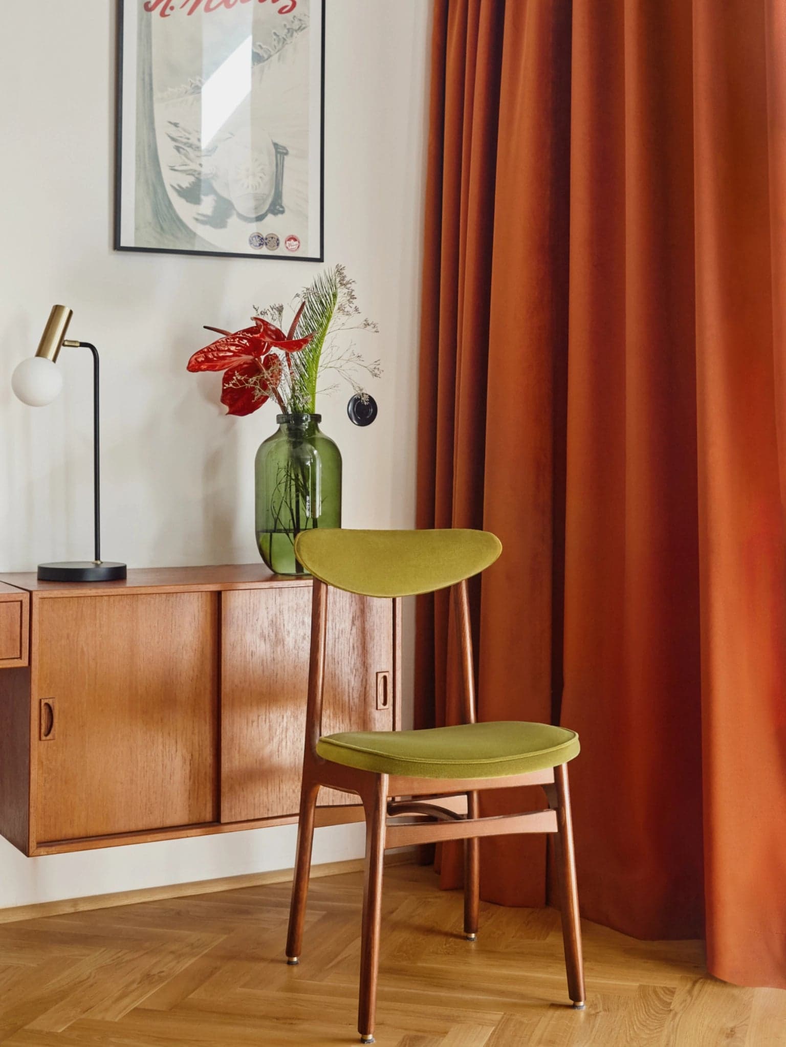 Krzesło 200-190 Velvet Olive, velvet oliwkowy, jesion, proj. R. Hałas, 366 Concept - 27670