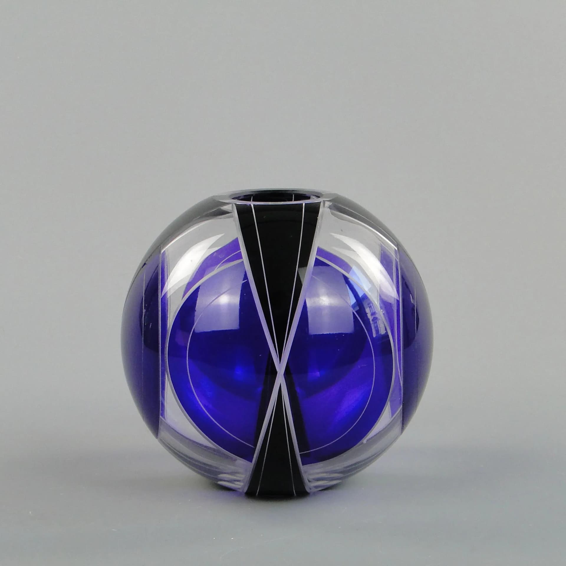 Wazon Art Deco, kryształ niebieski, proj. K. Palda, Czechosłowacja, lata 30. - 27770